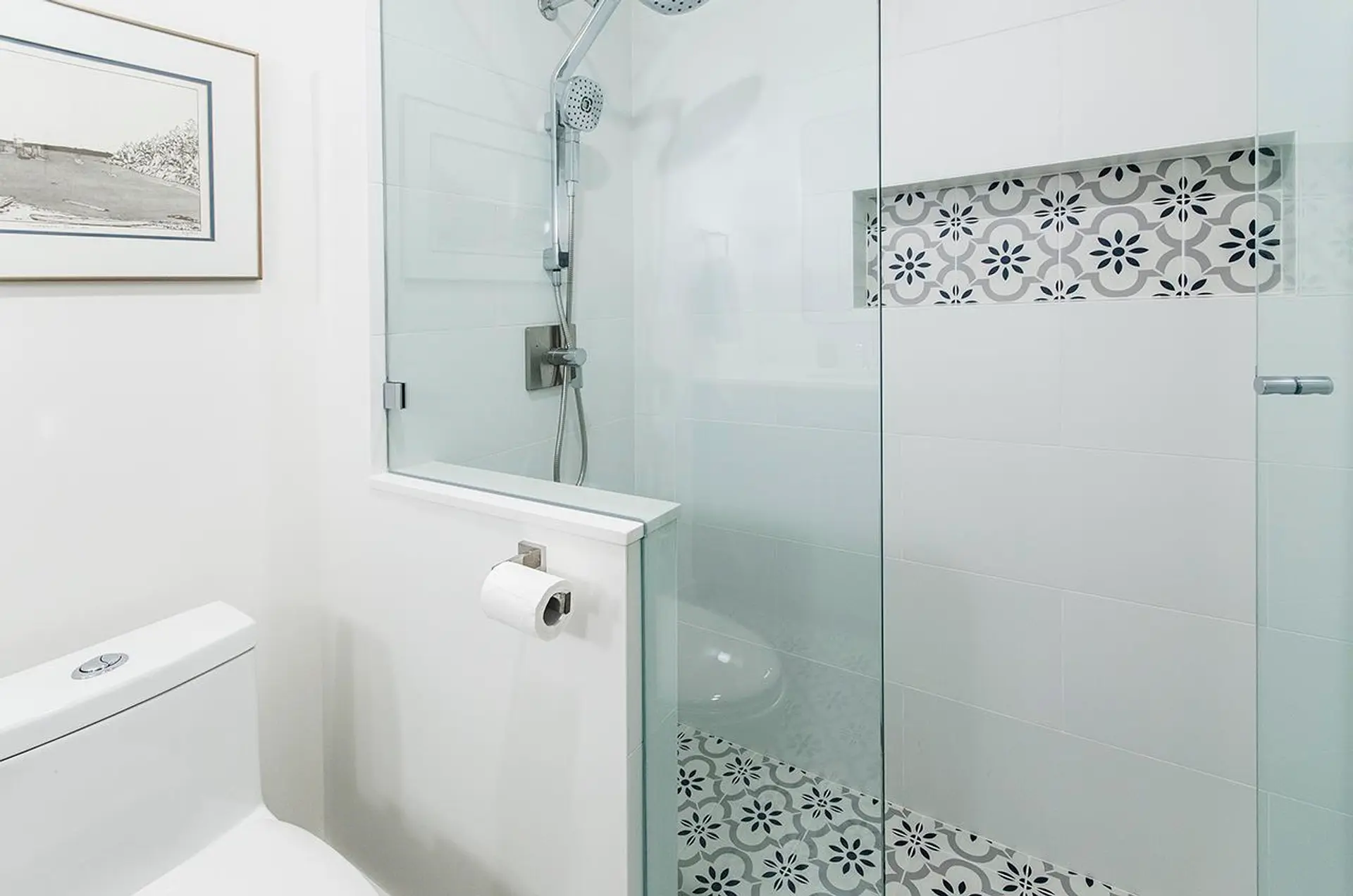 #211 235 Keith Road - Image 12