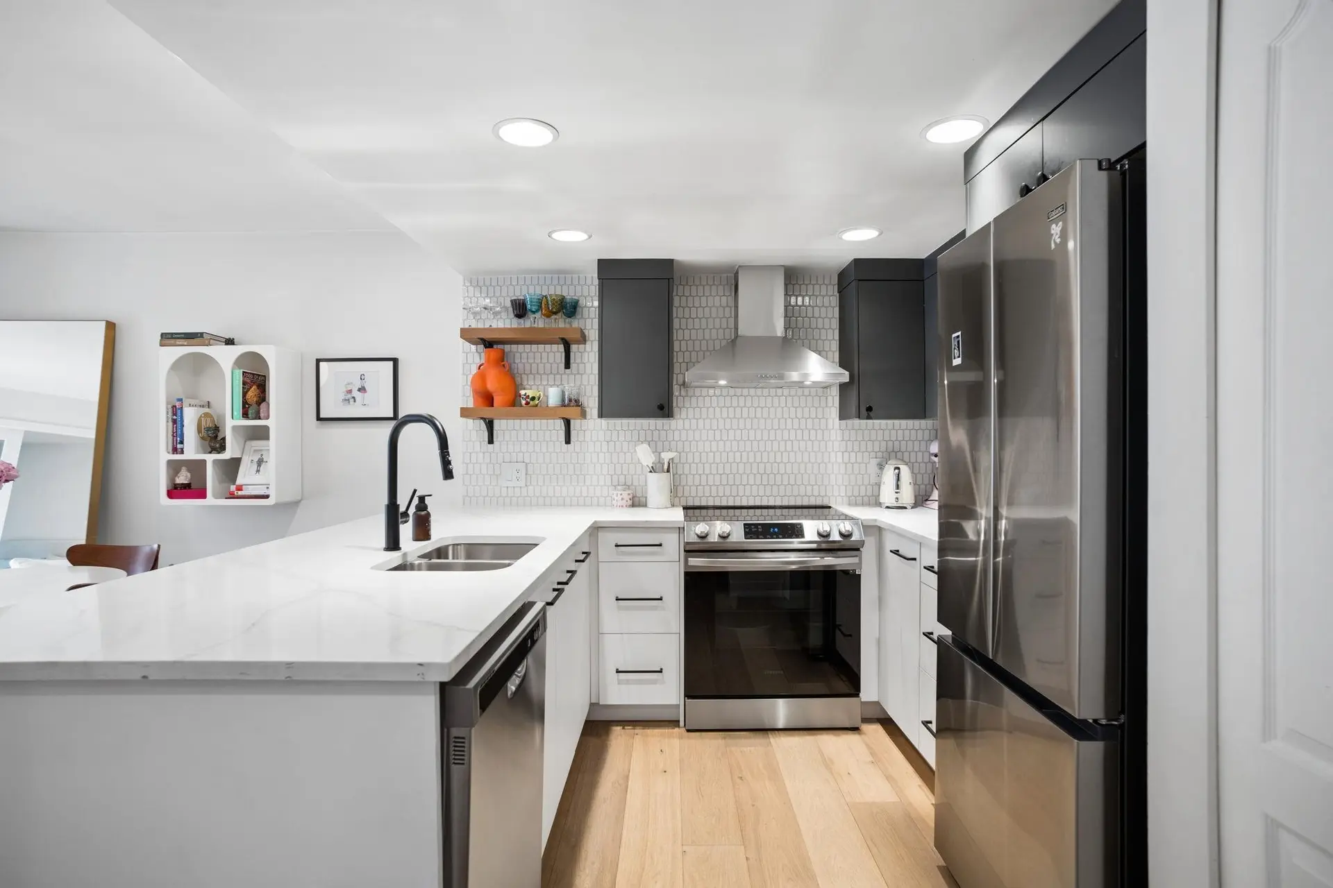 #15 3036 W 4th Avenue - Image 10