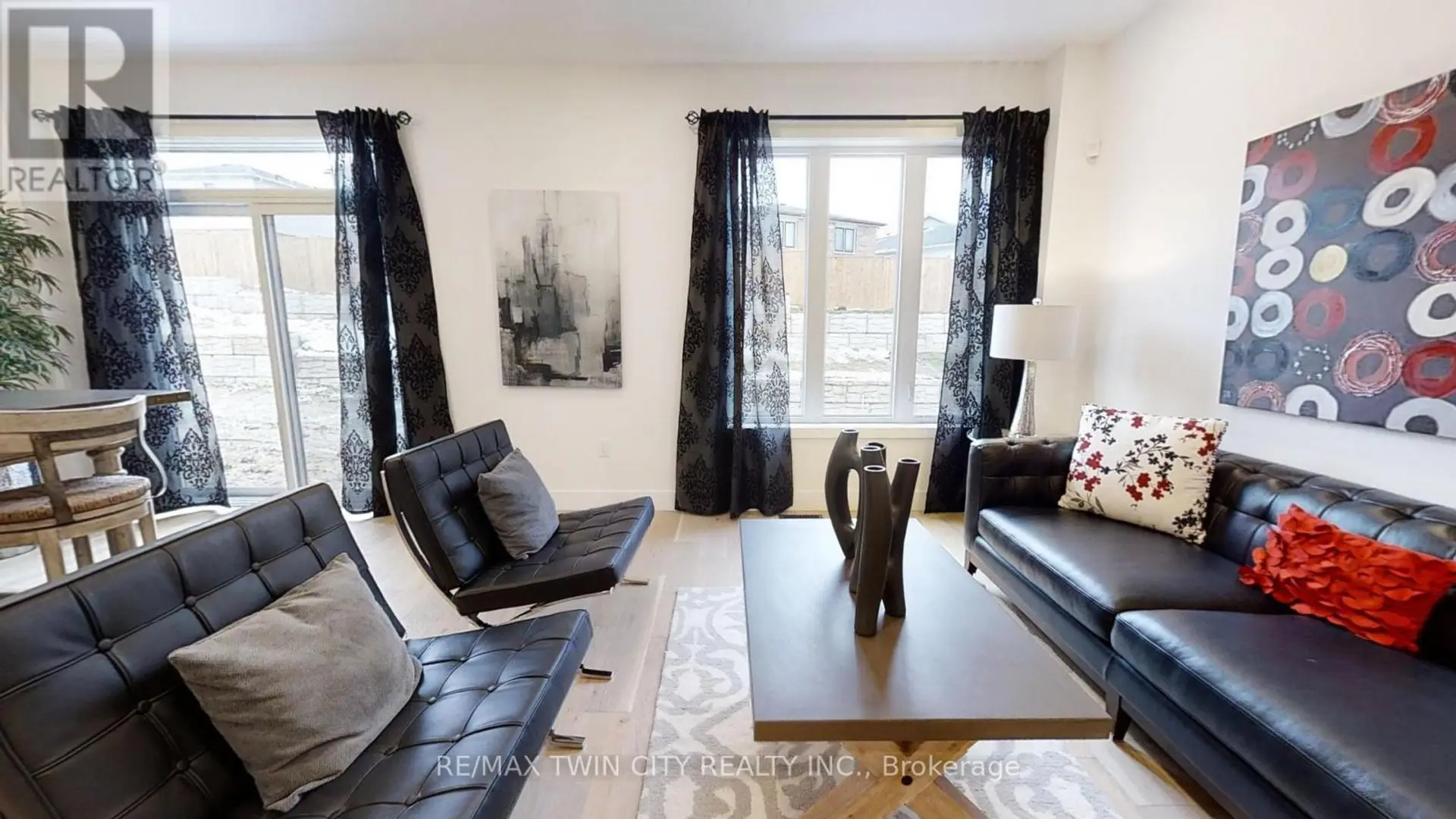 9 CHRISTOPHER COURT - Image 12