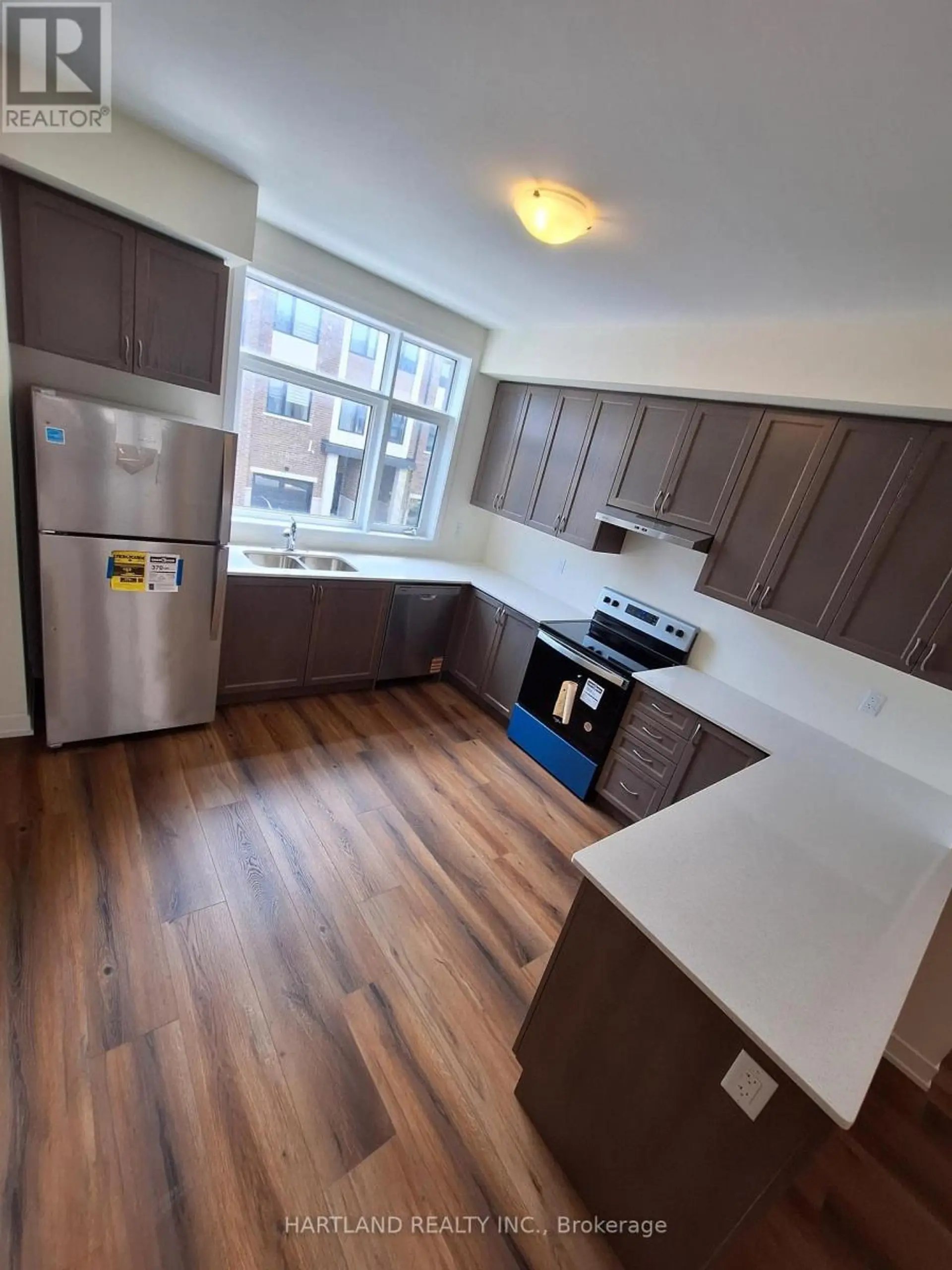 #1202 1695 DERSAN STREET - Image 3