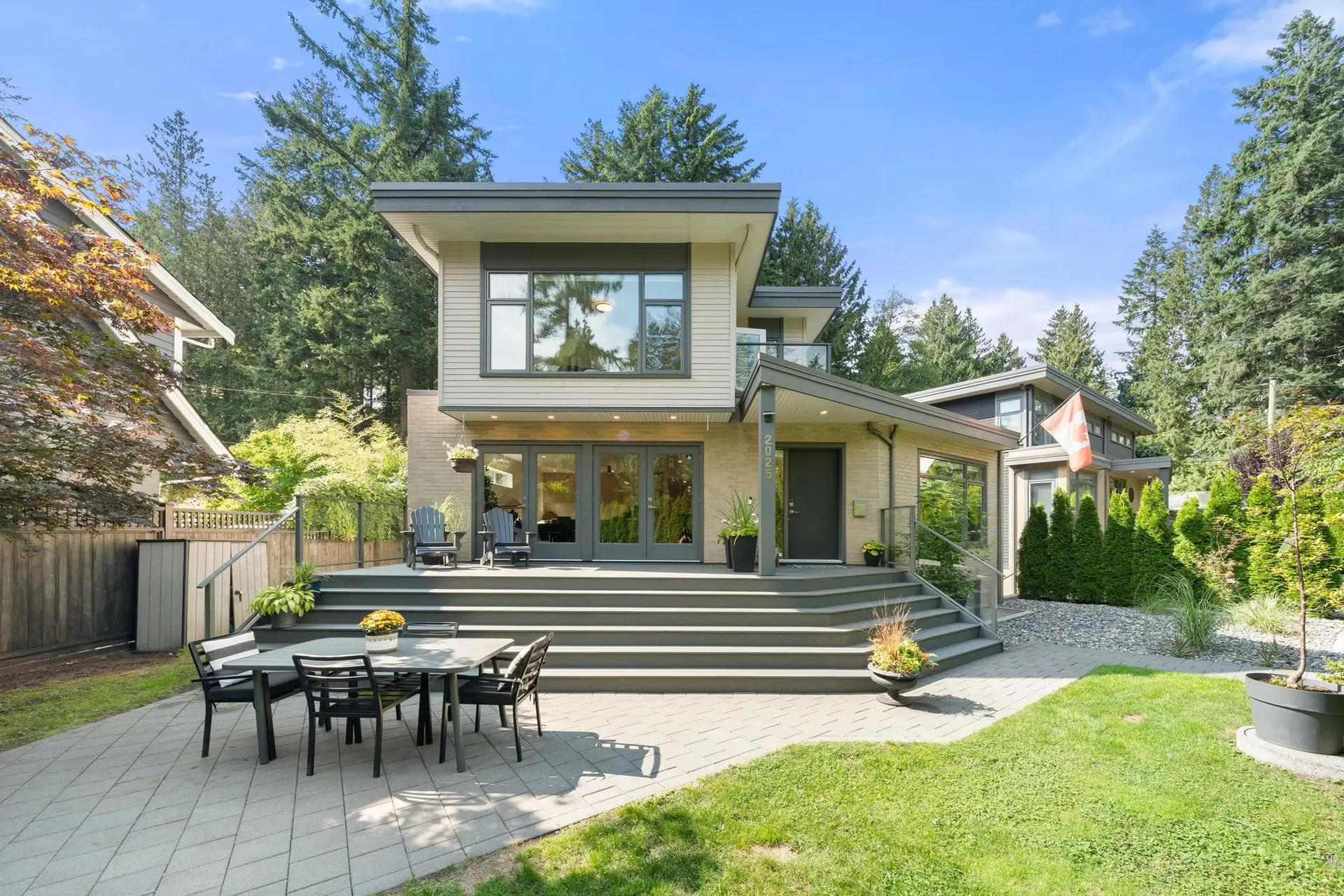 Property at 2025 Mackay Avenue, North Vancouver, BC