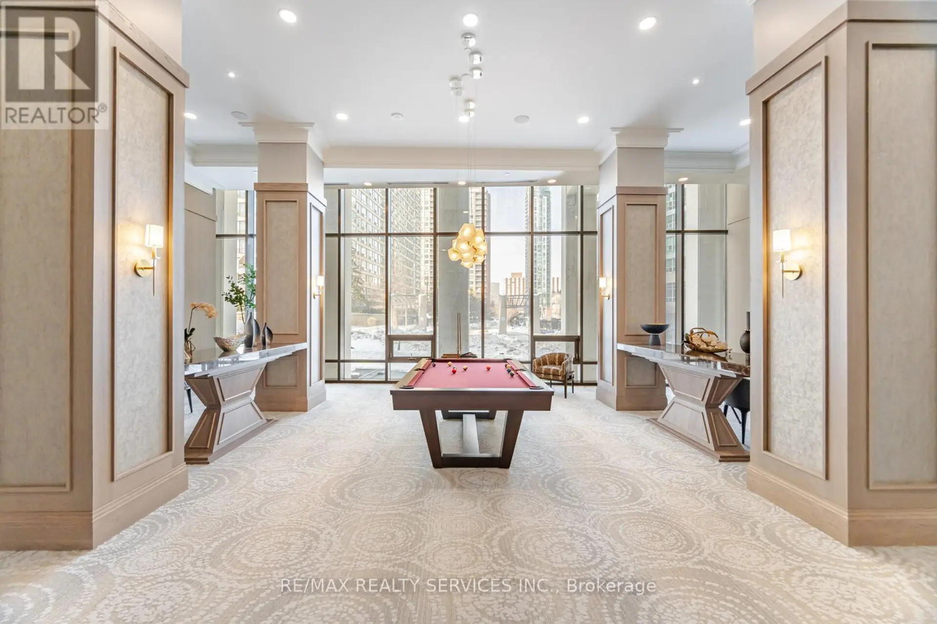#1811 30 ELM DRIVE W - Image 18