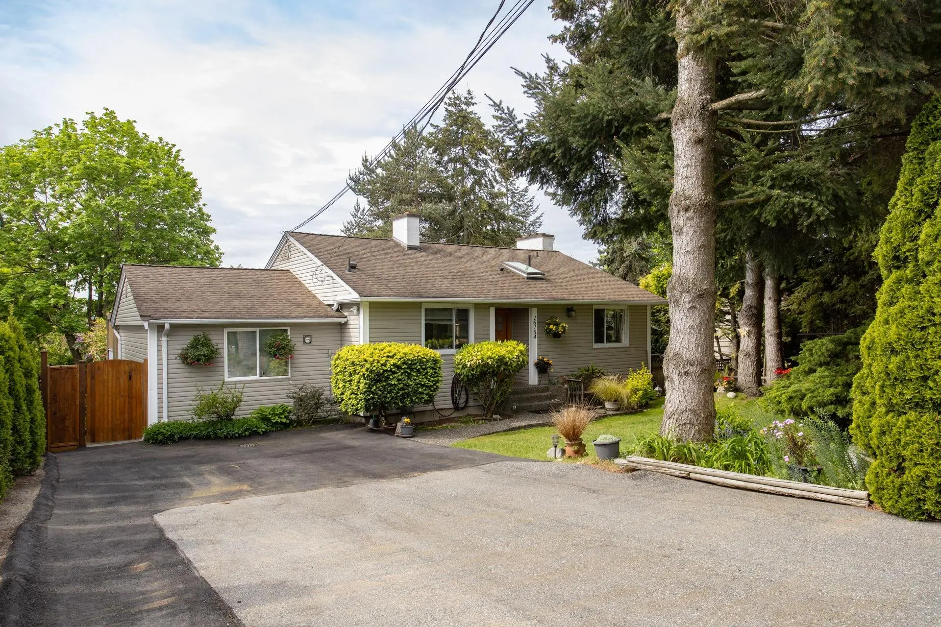 Property at 16104 9 Avenue, Surrey, BC