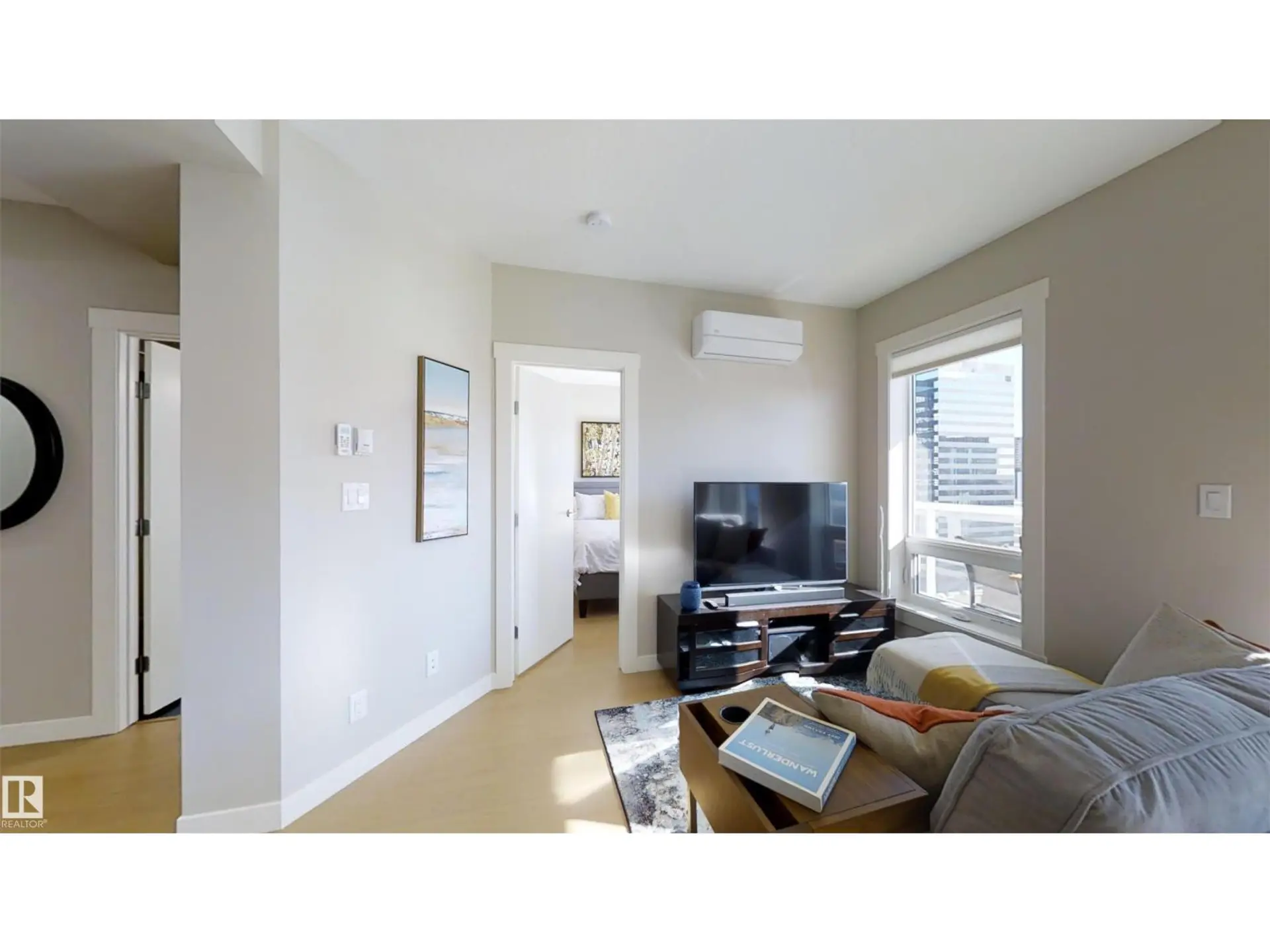 #1603 10410 102 AV NW - Image 7