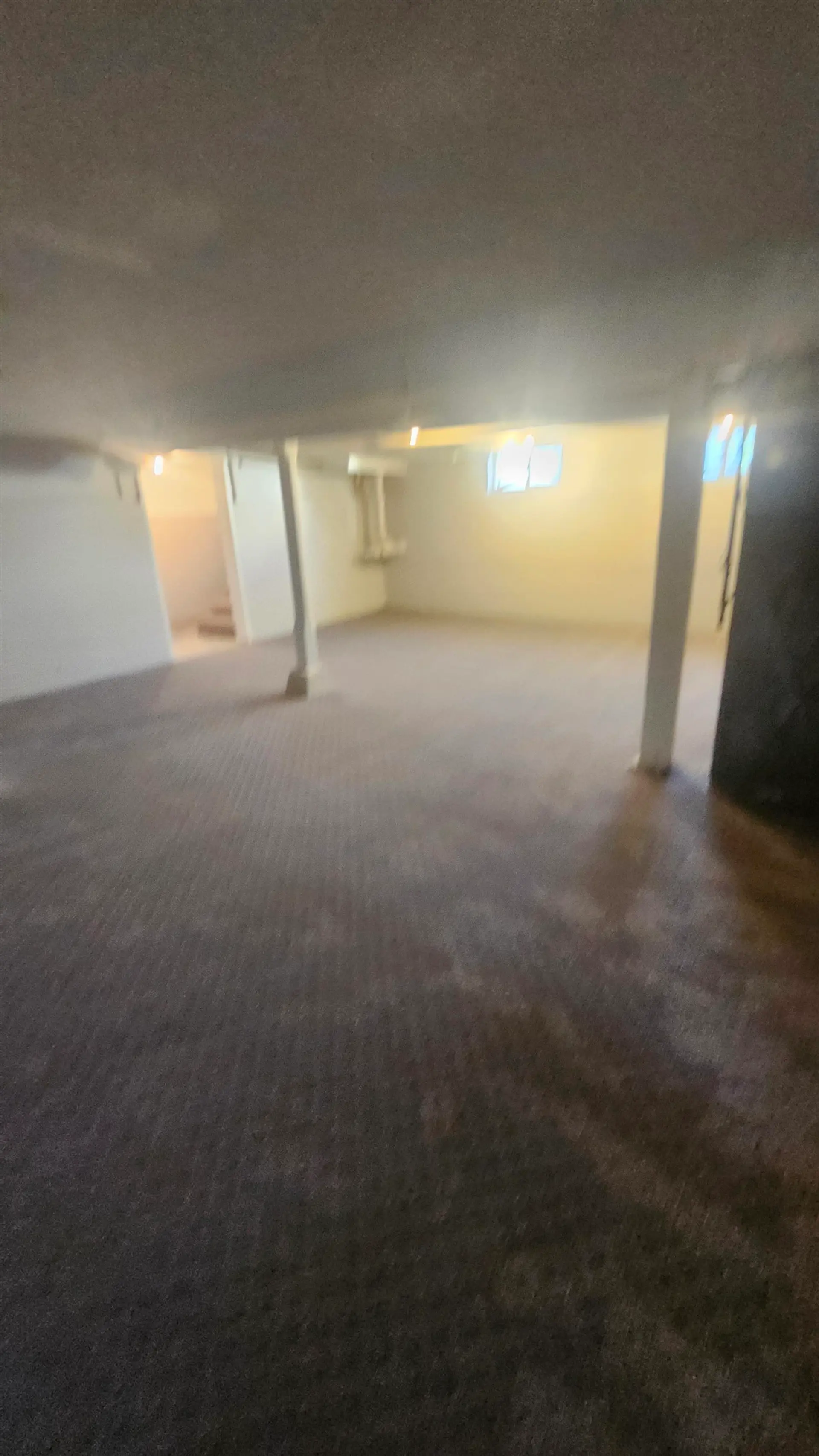 7575 Dunsmuir Street - Image 10