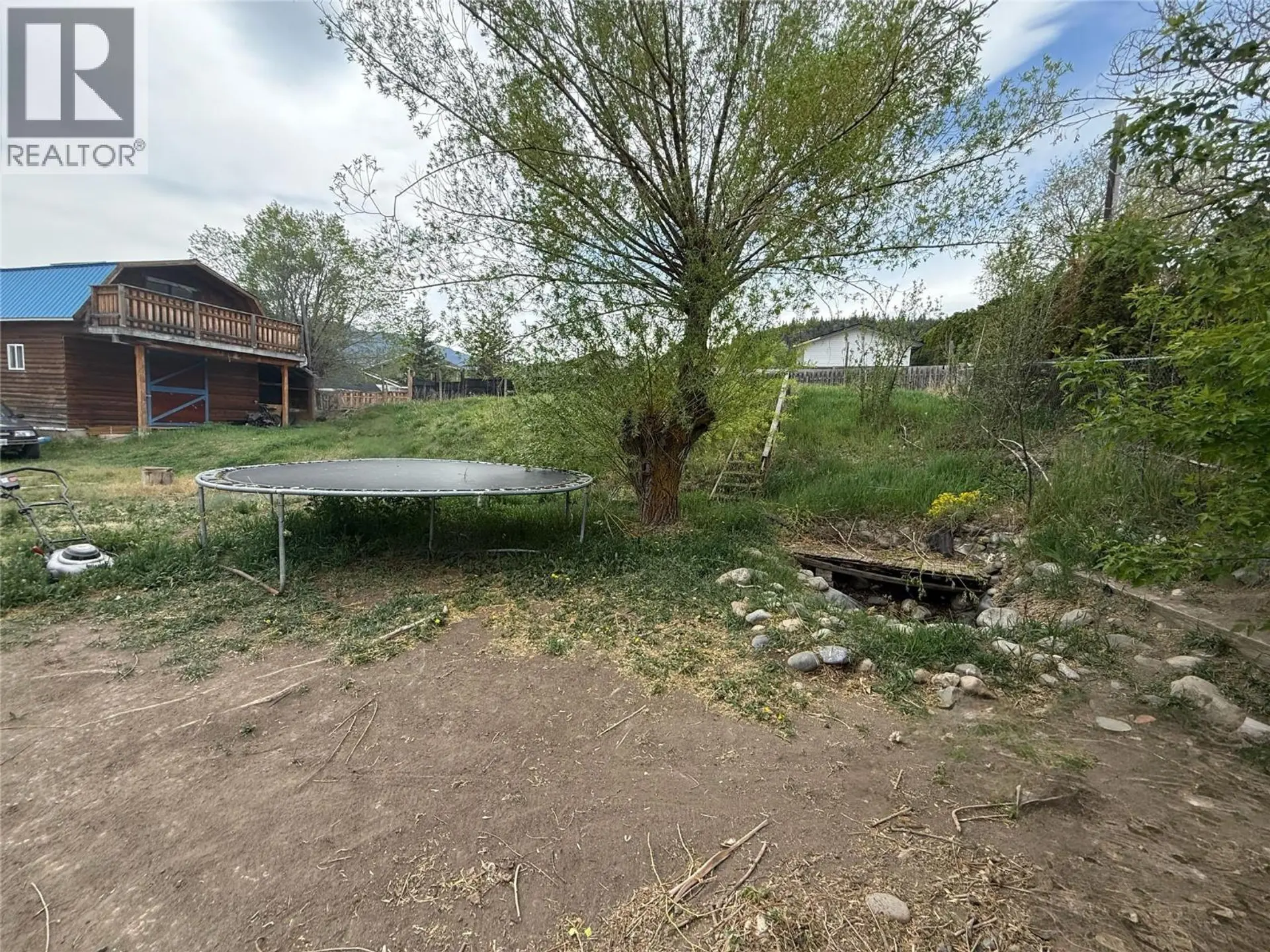 1417 FIR Avenue - Image 6