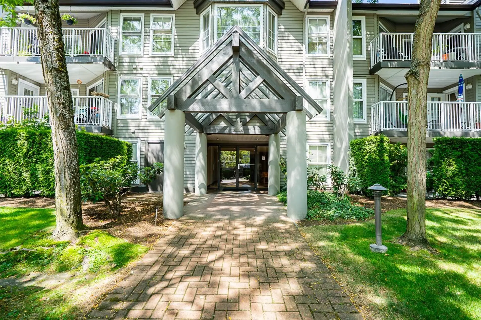 Property at #314 15110 108 Avenue, Surrey, BC