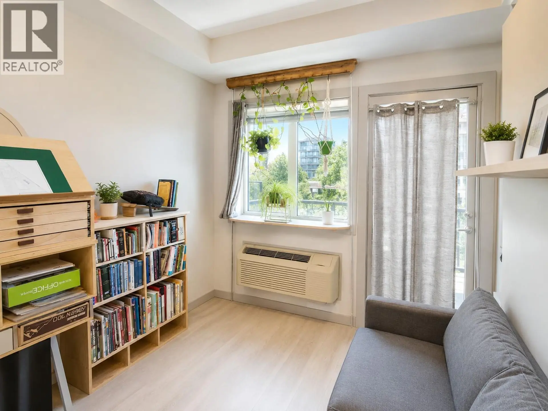 #218 345 Dougall Road N - Image 2