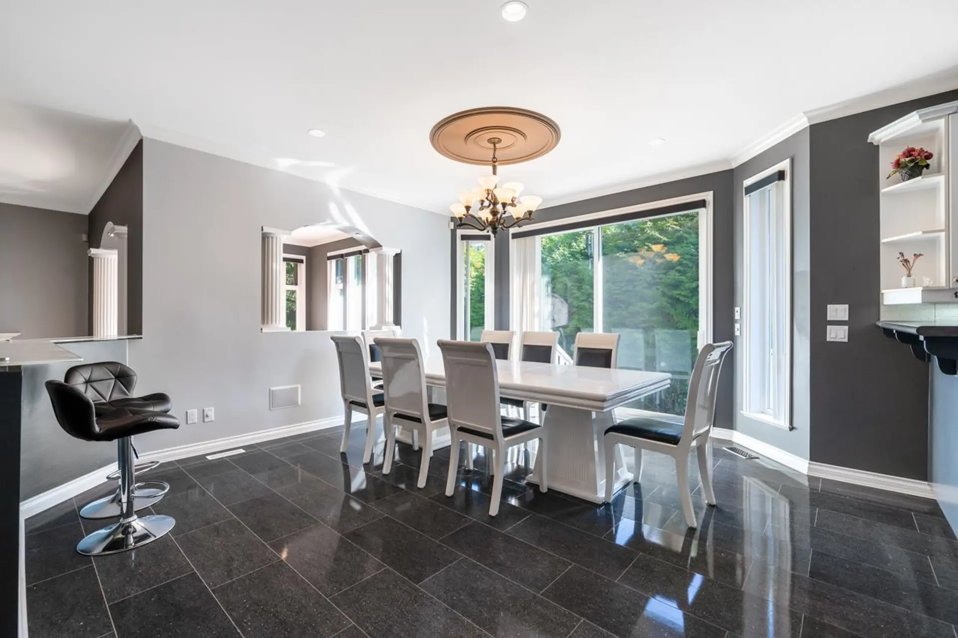 6030 Elgin Avenue - Image 4
