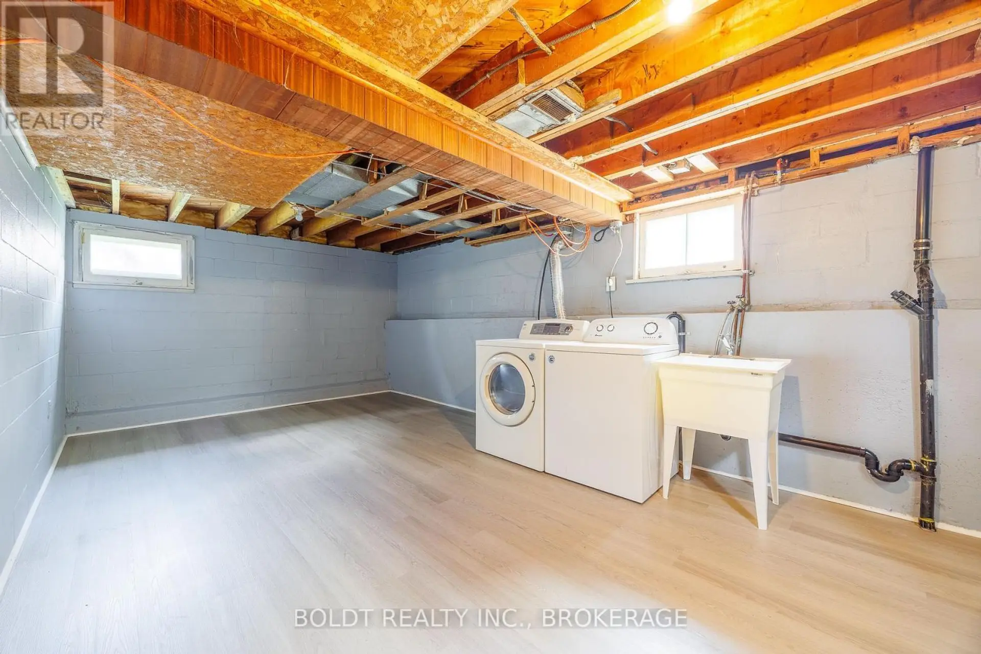 422 WELLAND AVENUE - Image 14