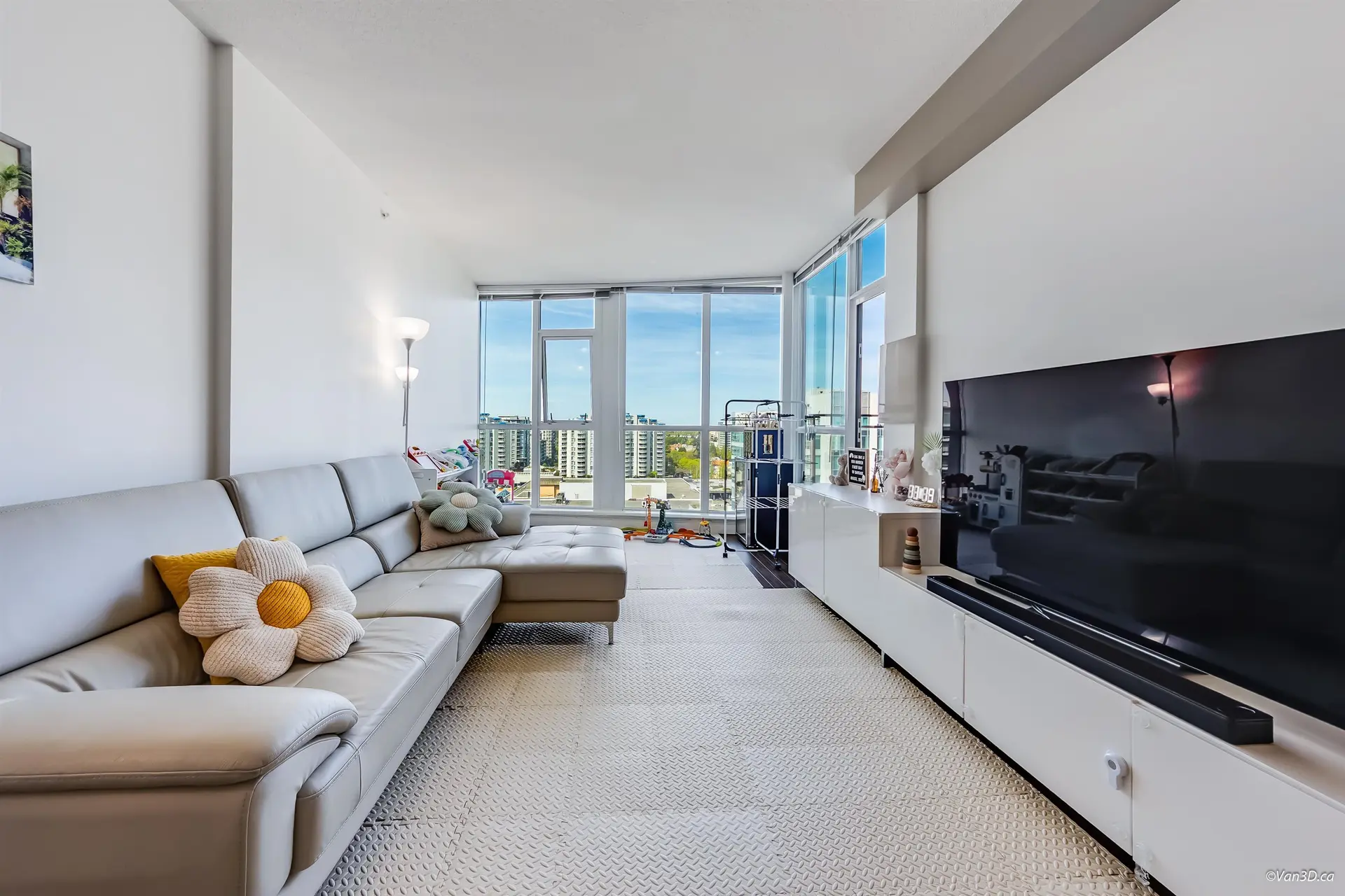 #1810 8033 Saba Road - Image 3