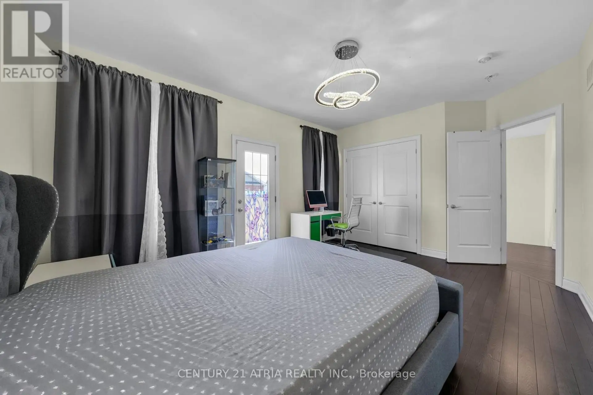 20 BALDRY AVENUE - Image 11