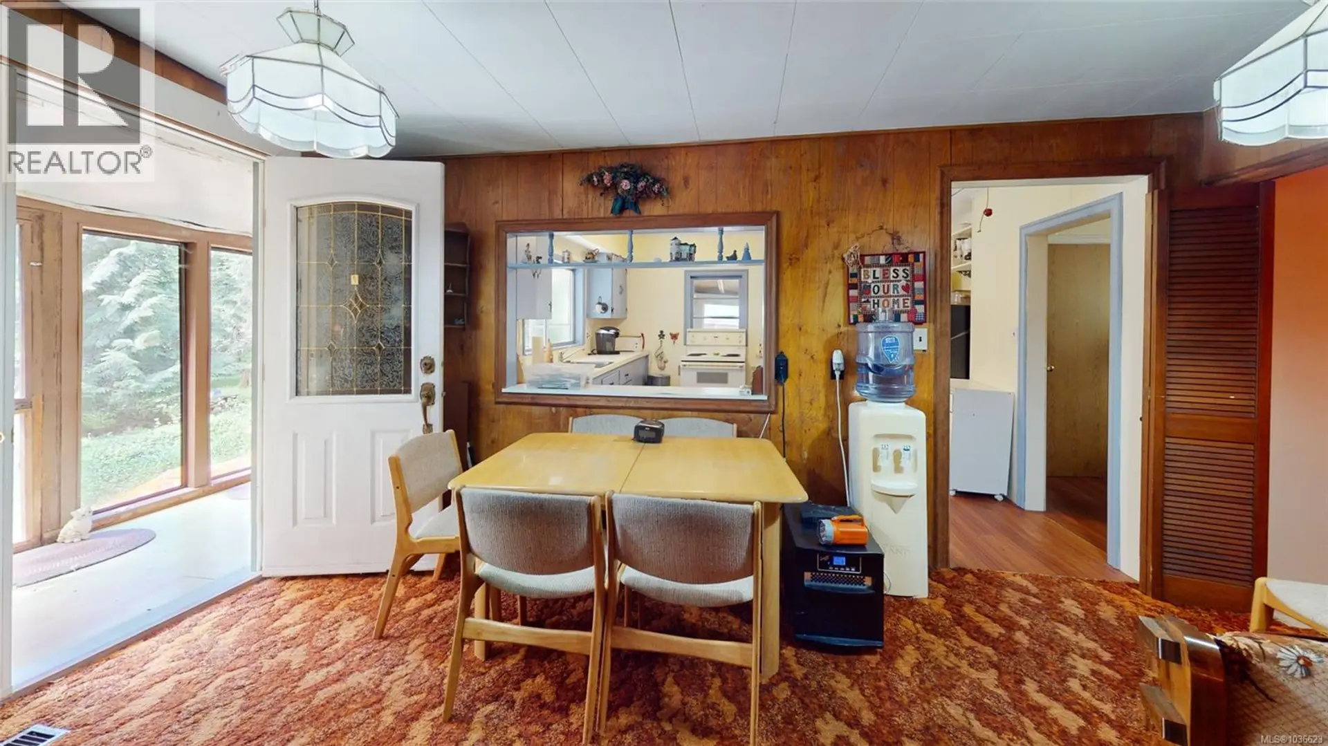 3070 Fairbairn Rd - Image 11