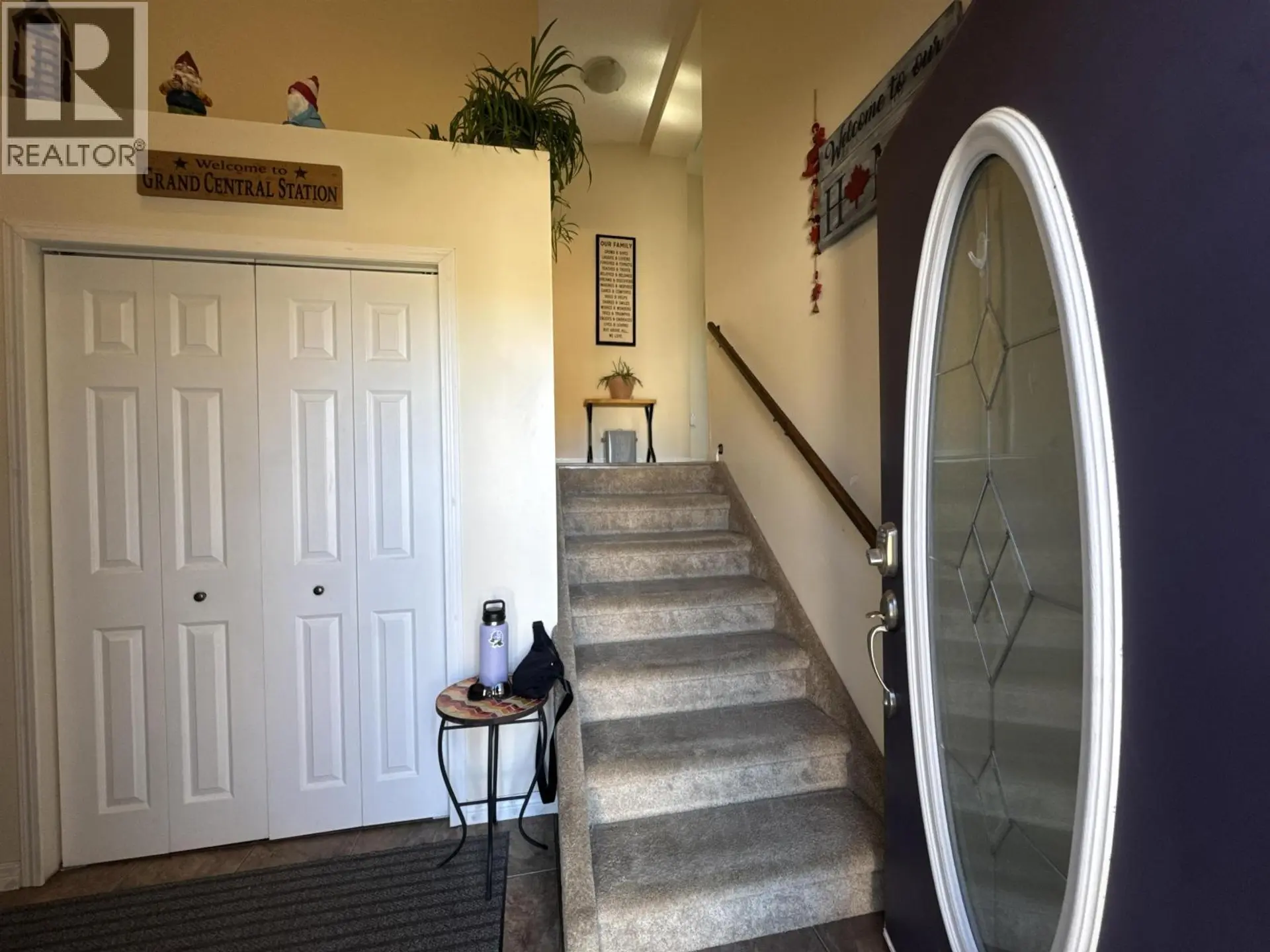 9616 FAIRWAY AVENUE - Image 2