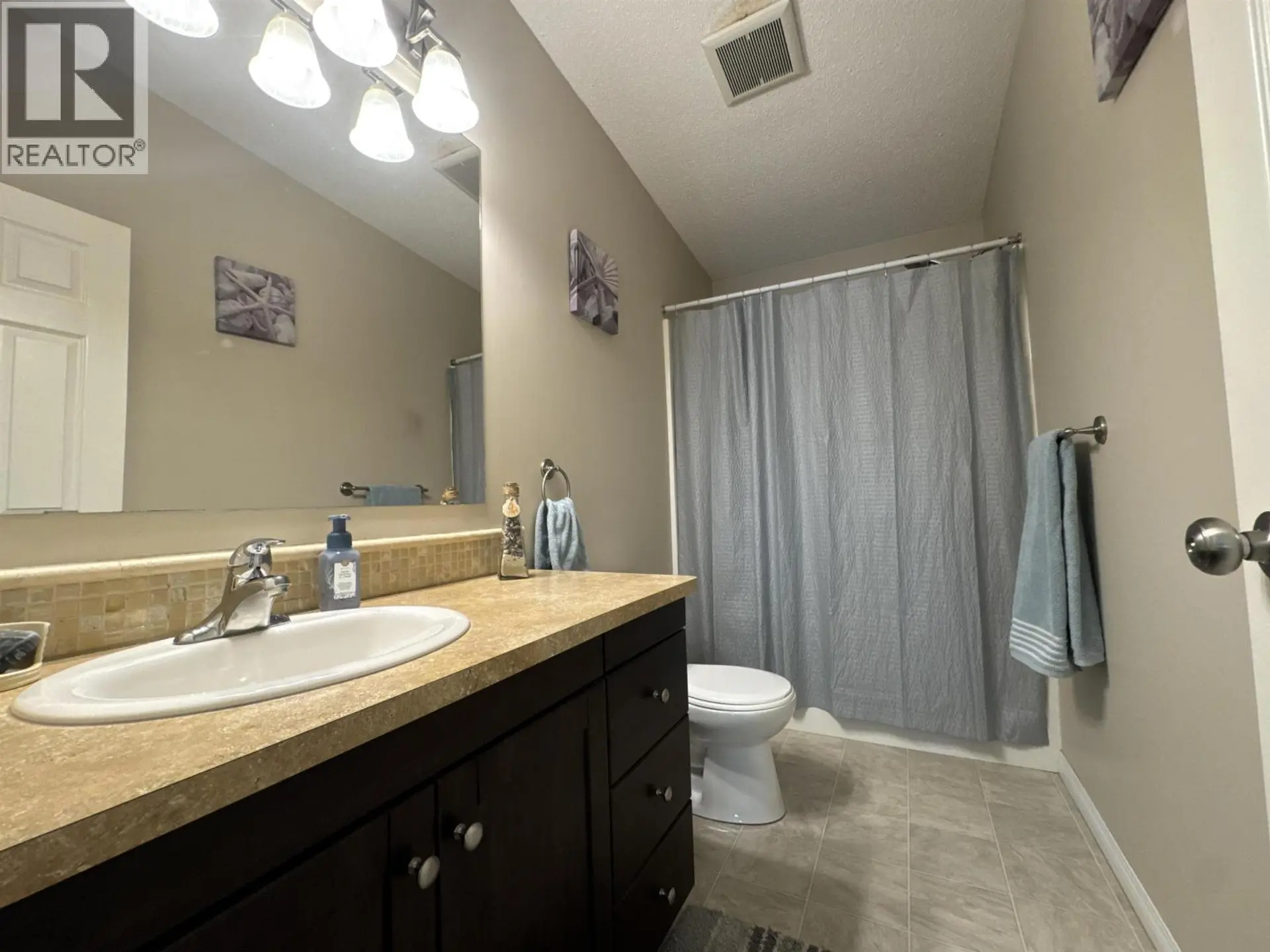 9616 FAIRWAY AVENUE - Image 12