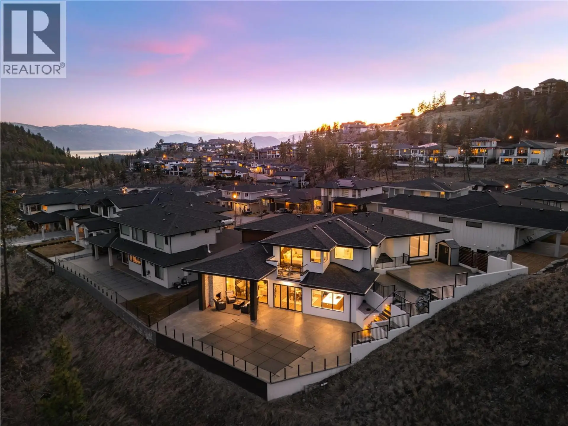 Property at 274 Summer Wood Drive, Kelowna, BC