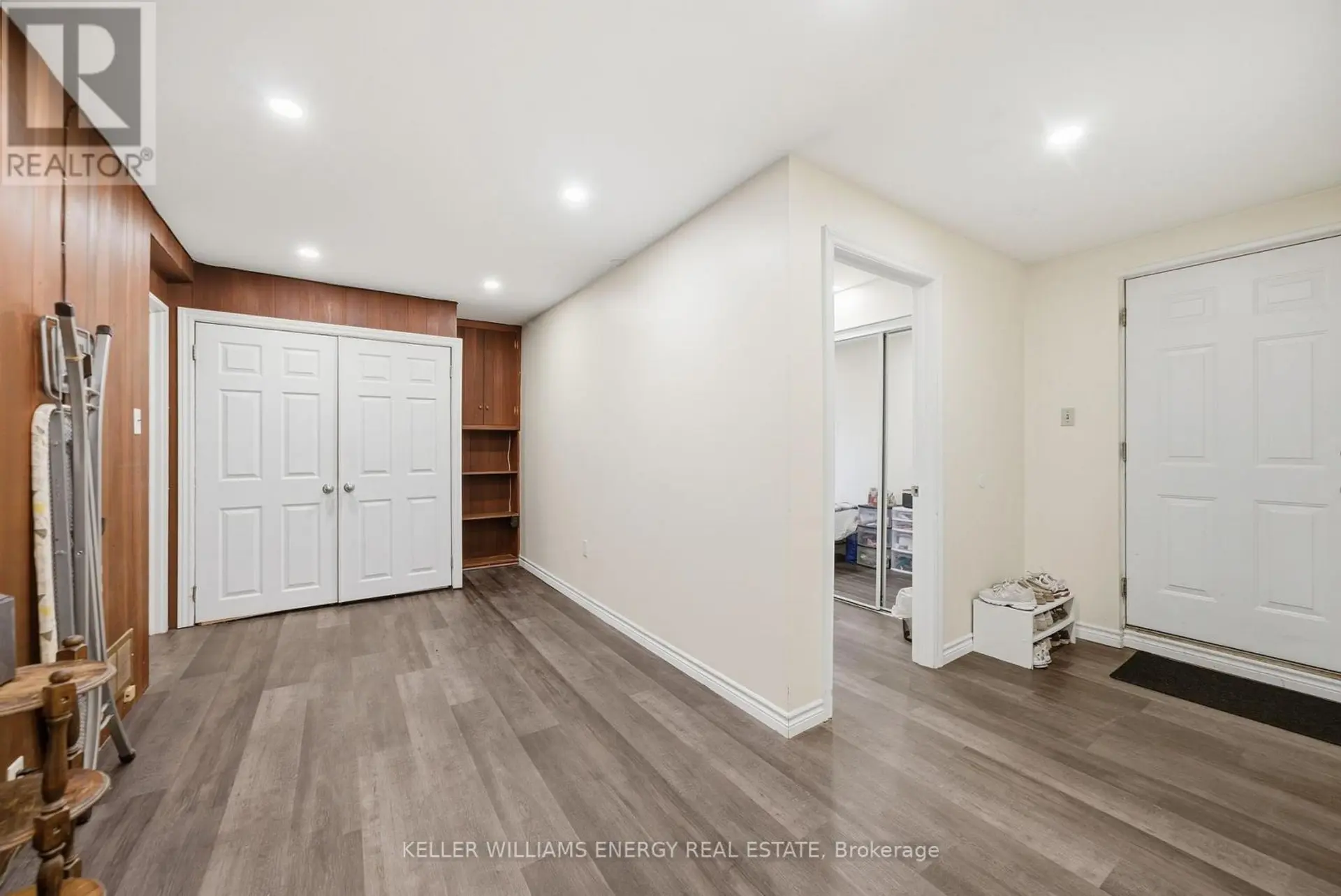 42 OAKLEY BOULEVARD - Image 9