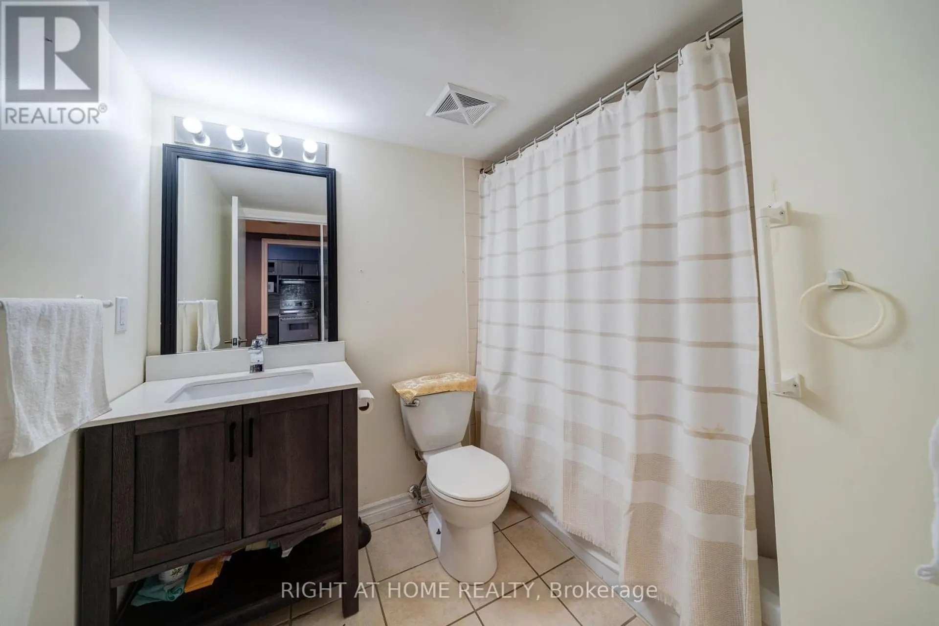 #1005 15 SEWELLS ROAD - Image 15