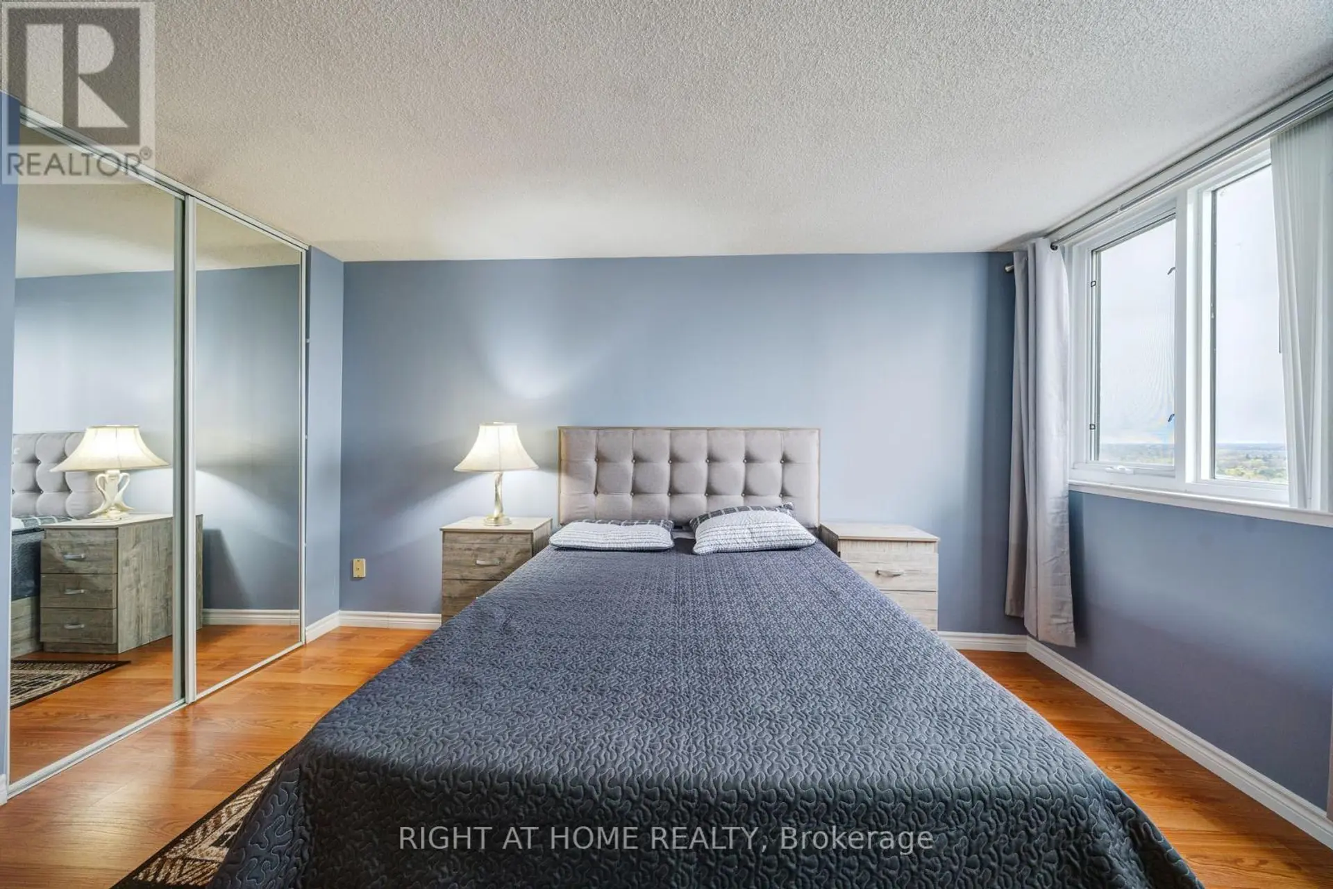 #1005 15 SEWELLS ROAD - Image 11
