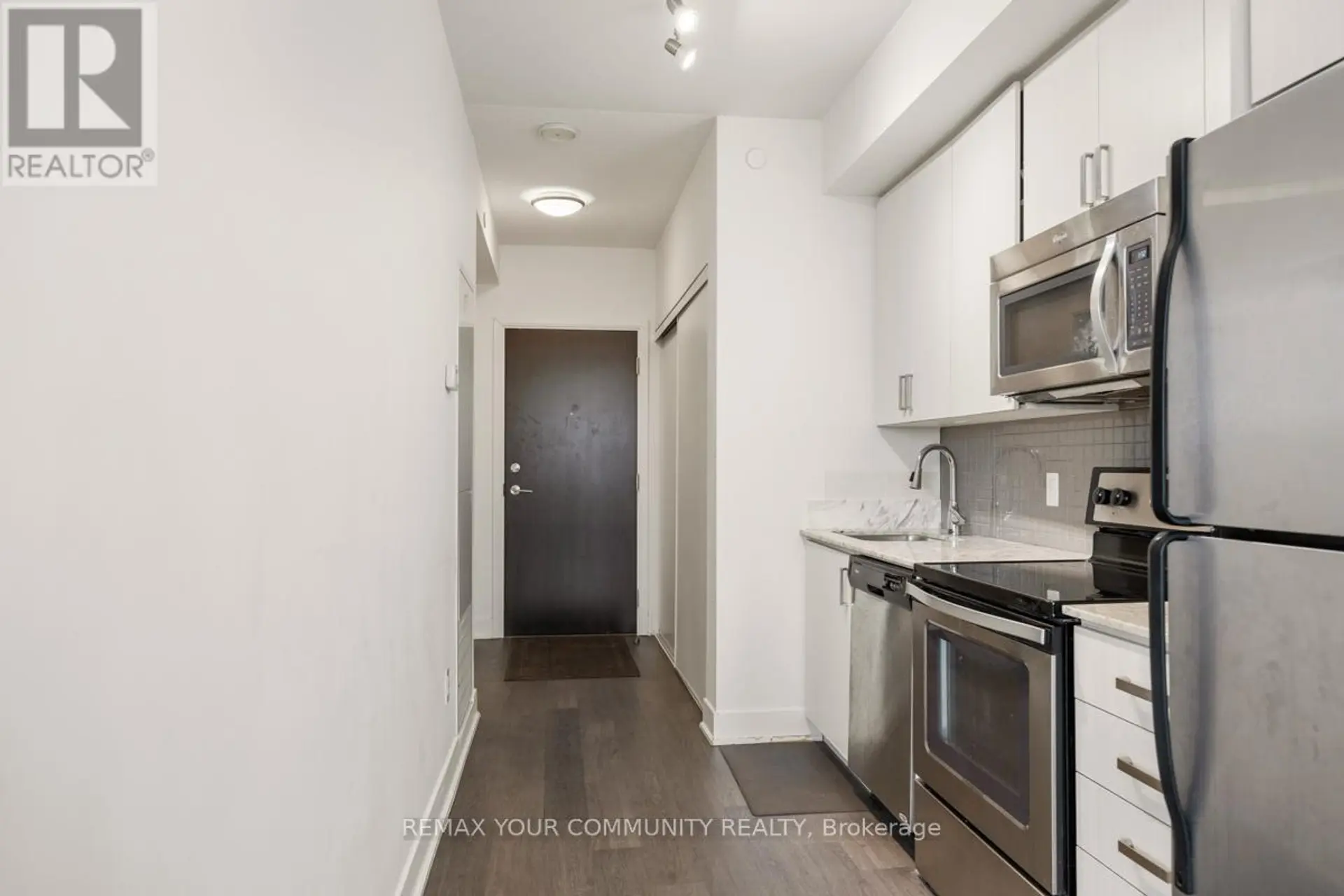 #518 7608 YONGE STREET - Image 3
