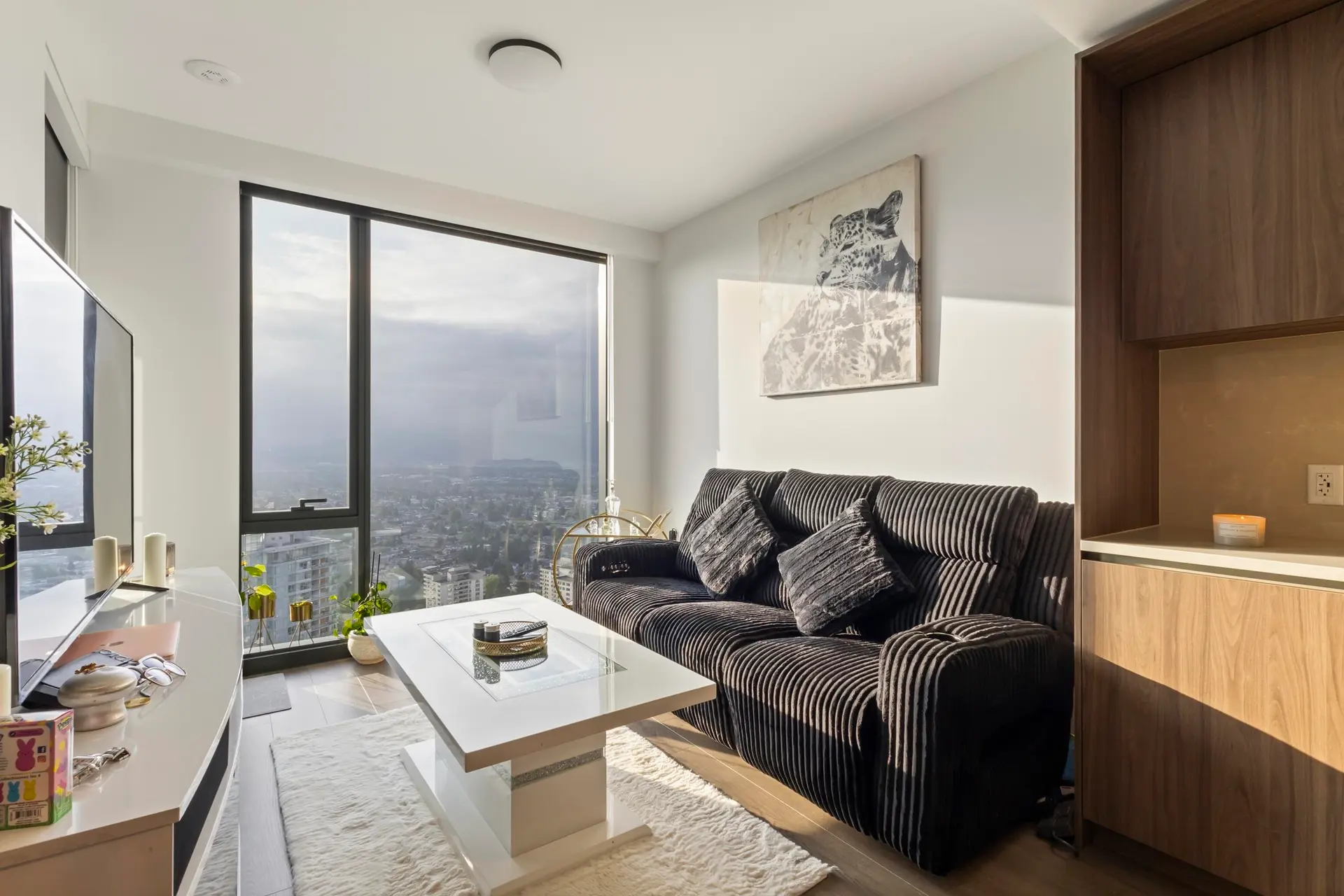 #3905 5987 Wilson Avenue - Image 2