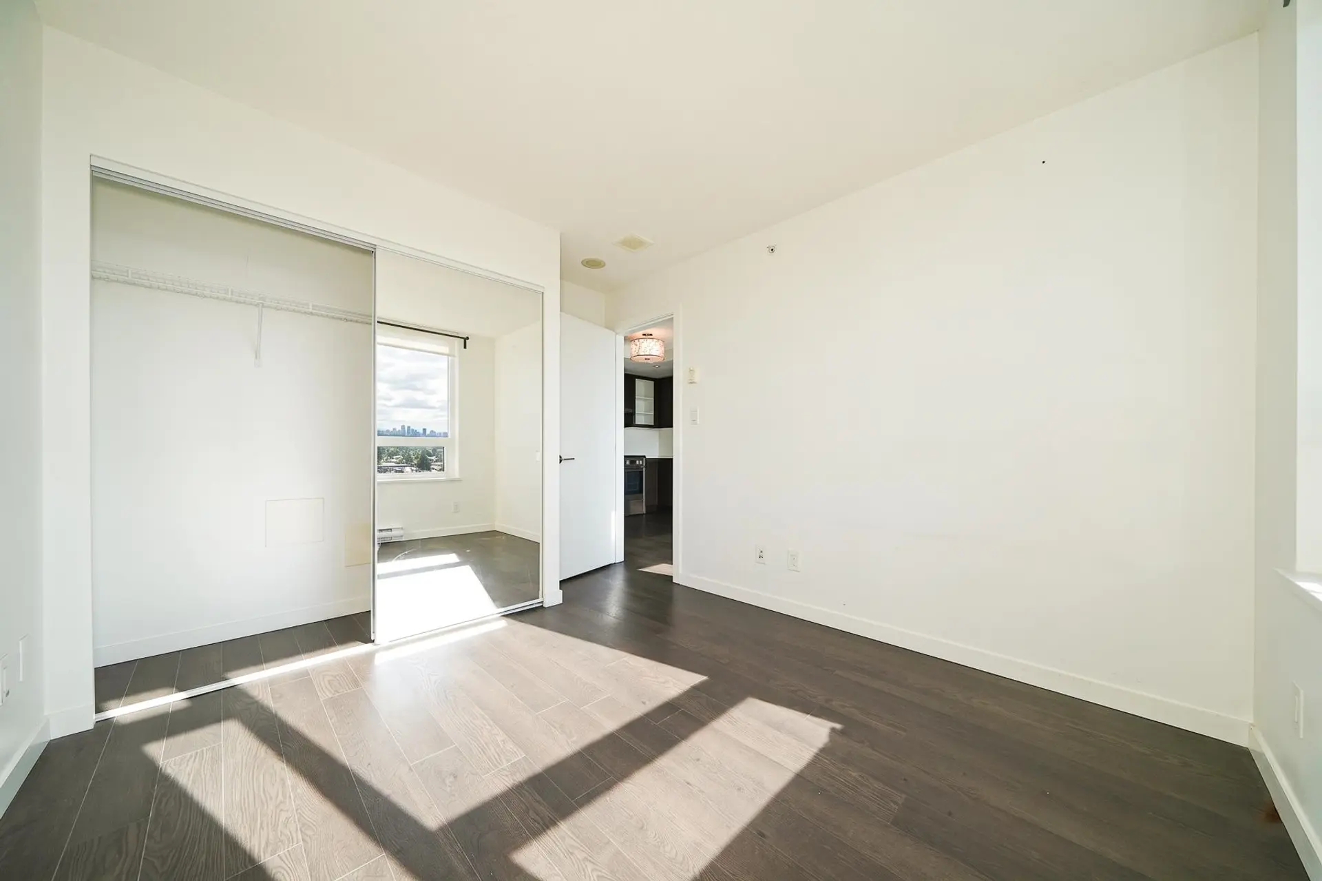 #2601 5515 Boundary Road - Image 10