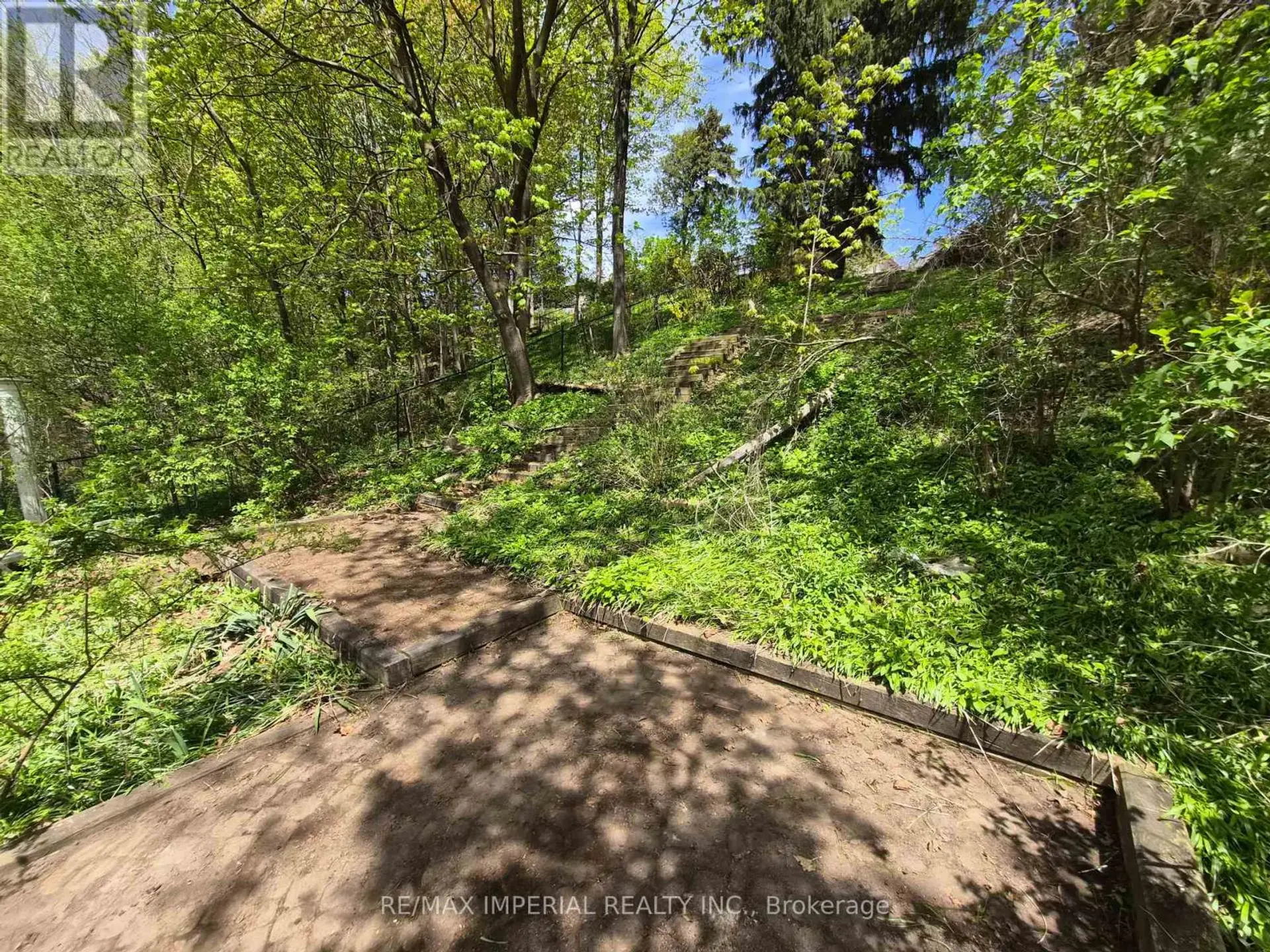 76 GWENDOLEN CRESCENT - Image 15