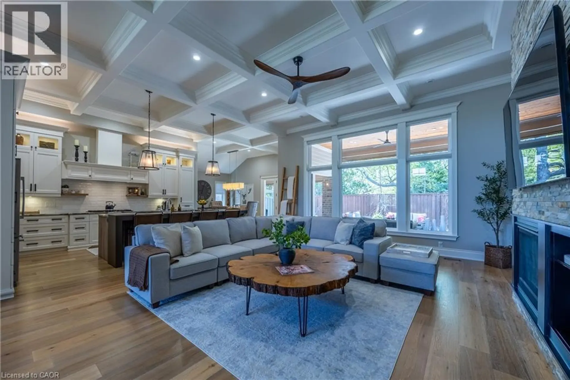 11 GREENLEAF Lane - Image 2