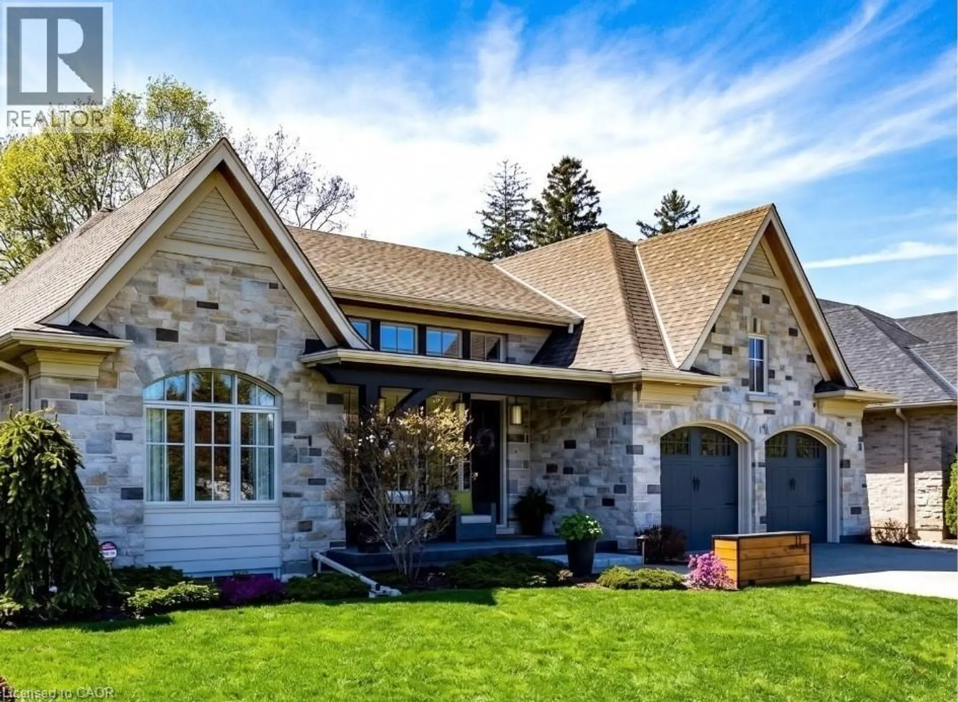 11 GREENLEAF Lane - Image 1