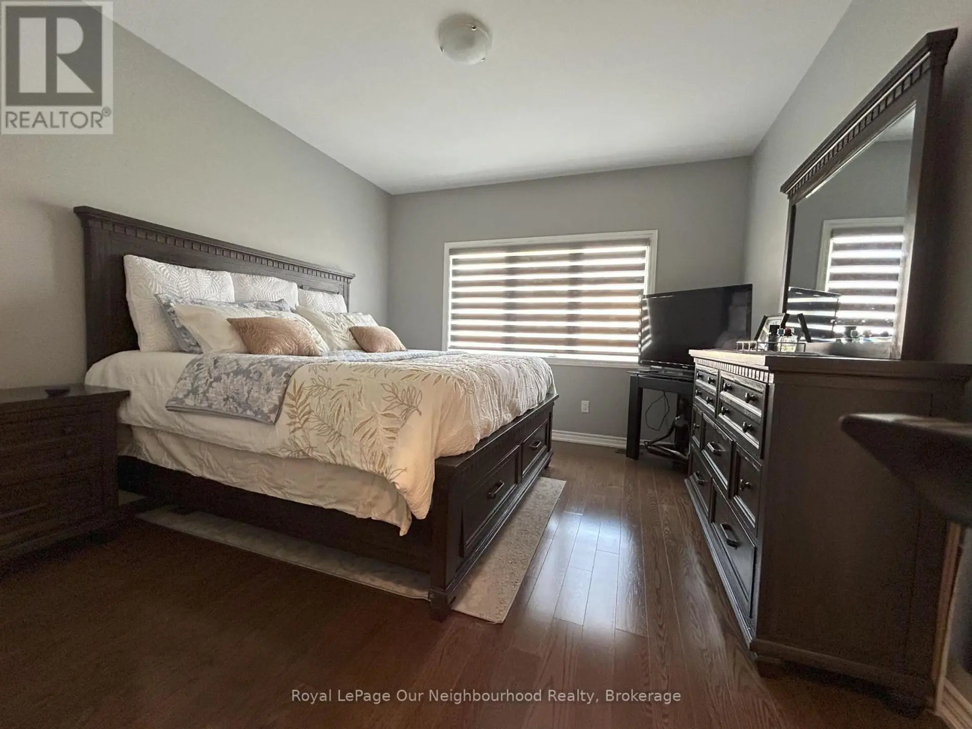 249 FLEETWOOD DRIVE - Image 11