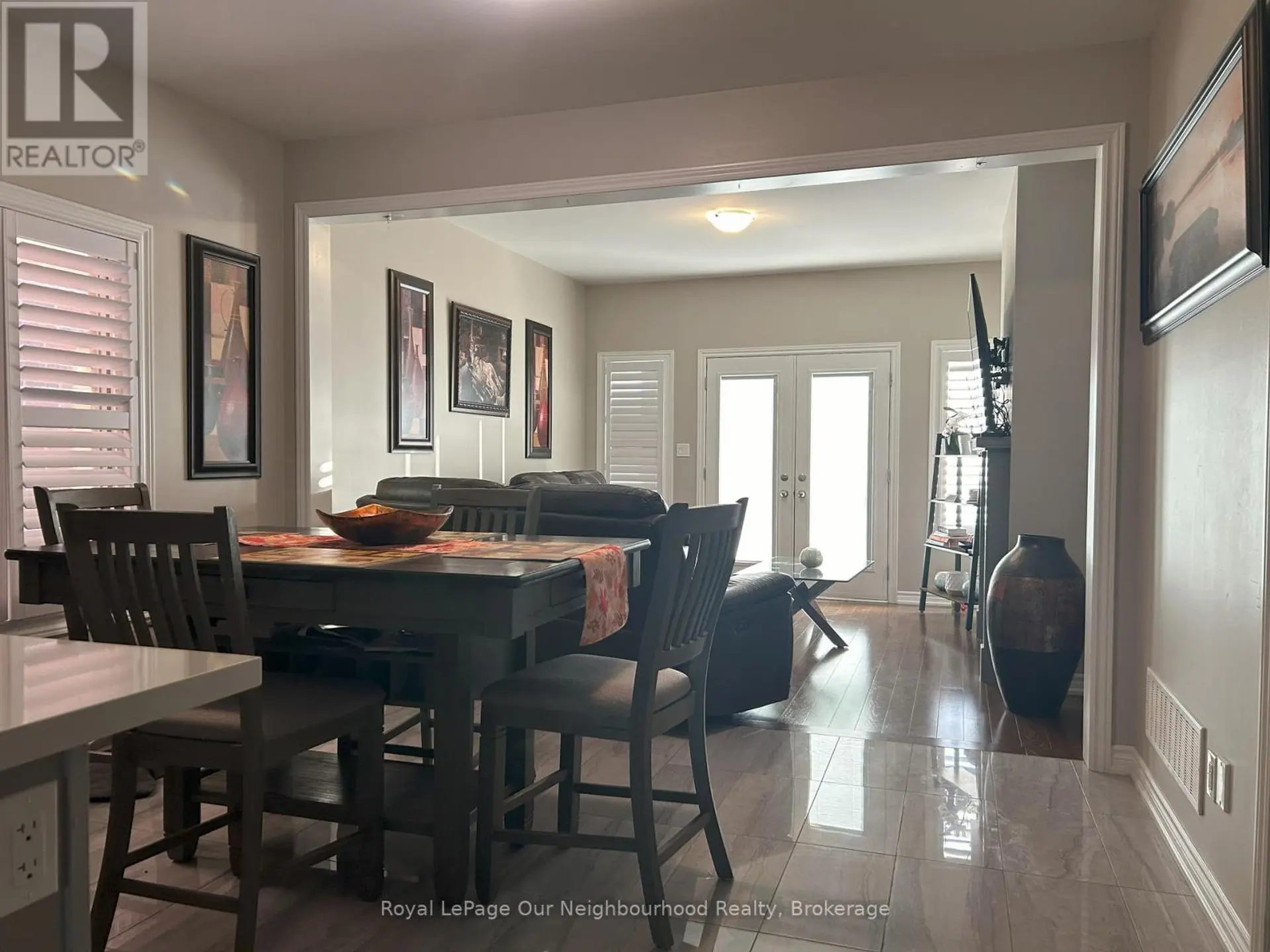 249 FLEETWOOD DRIVE - Image 4
