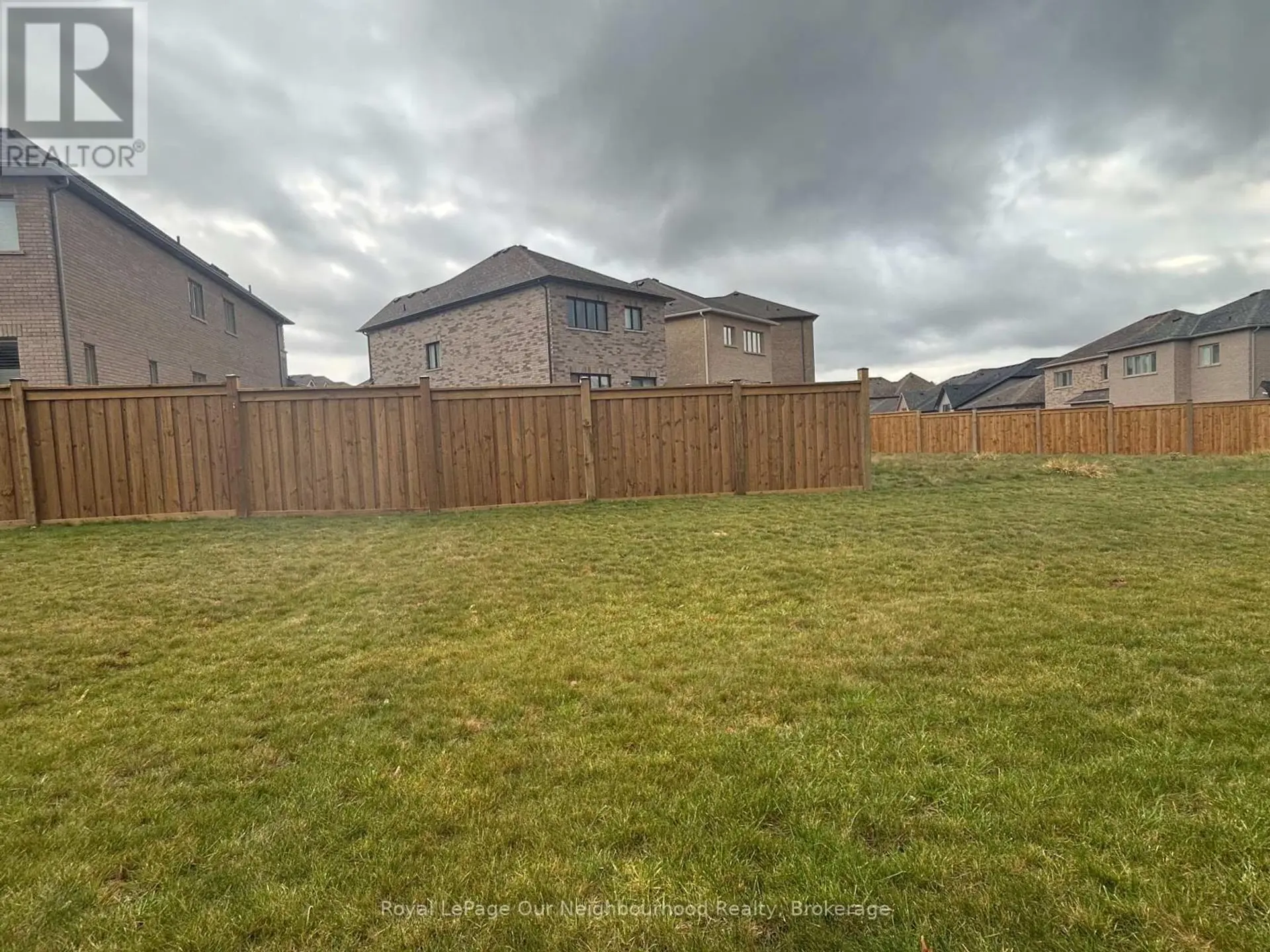 249 FLEETWOOD DRIVE - Image 16