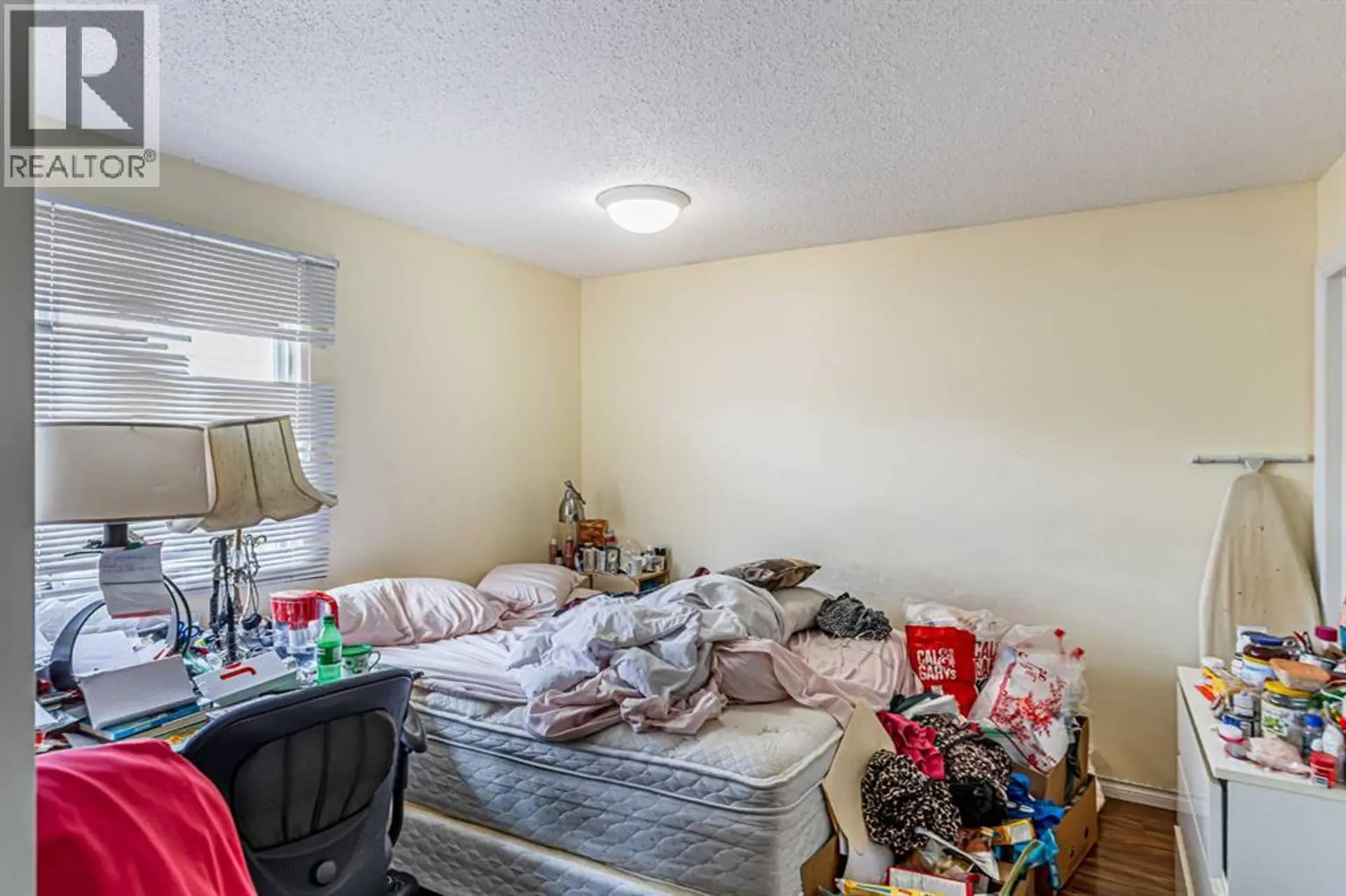 121 Margate Close NE - Image 14