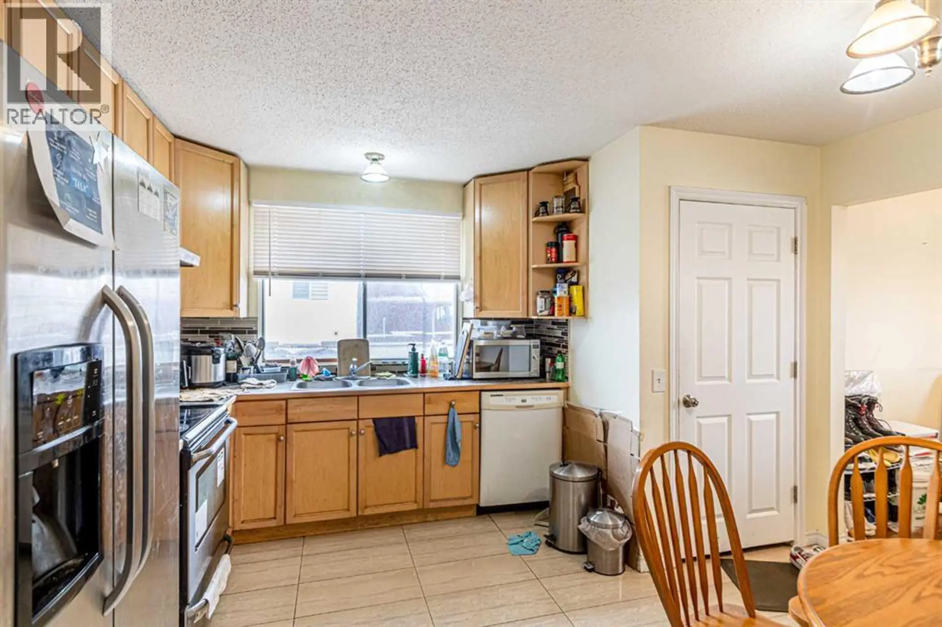 121 Margate Close NE - Image 9