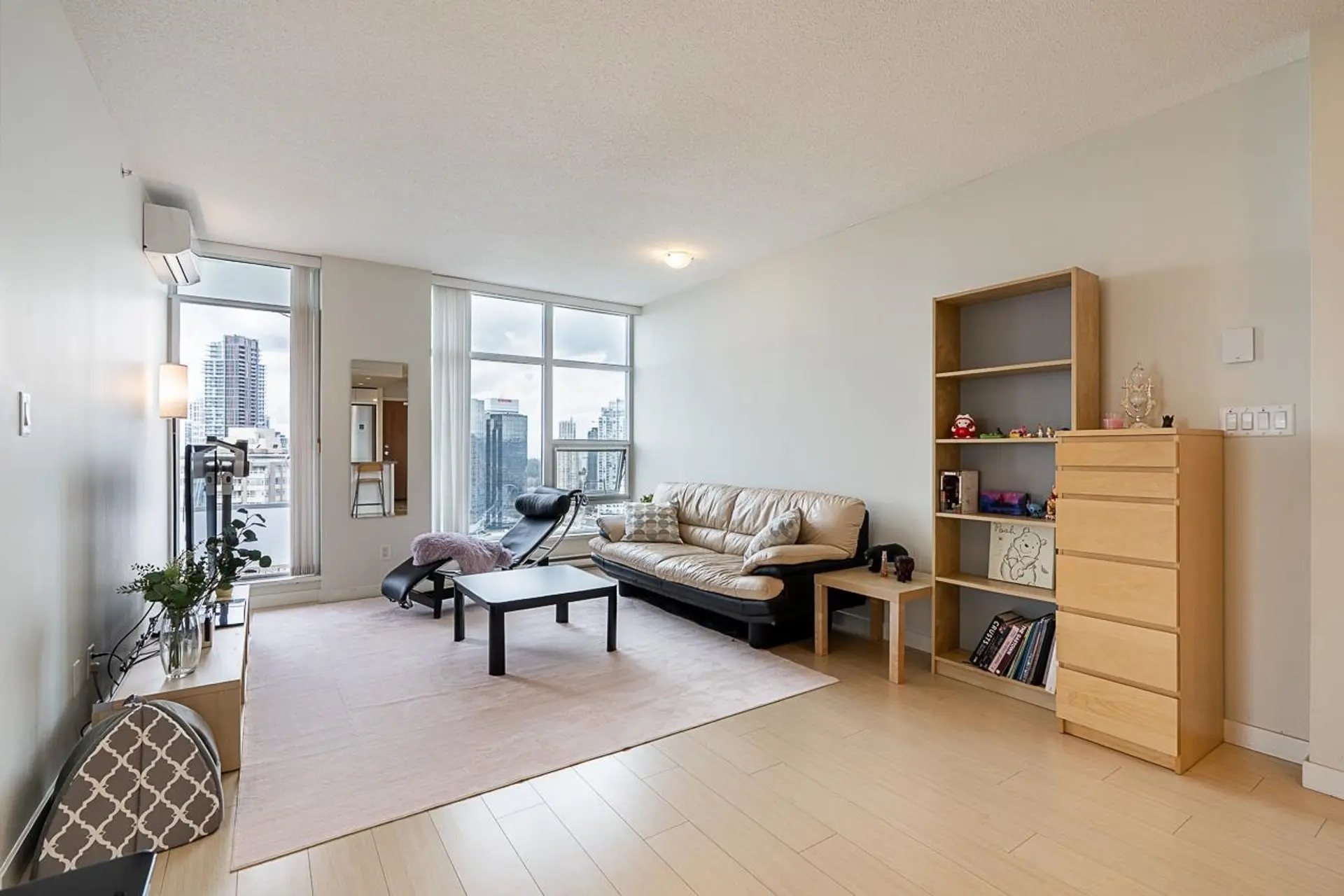#3108 4880 Bennett Street - Image 4