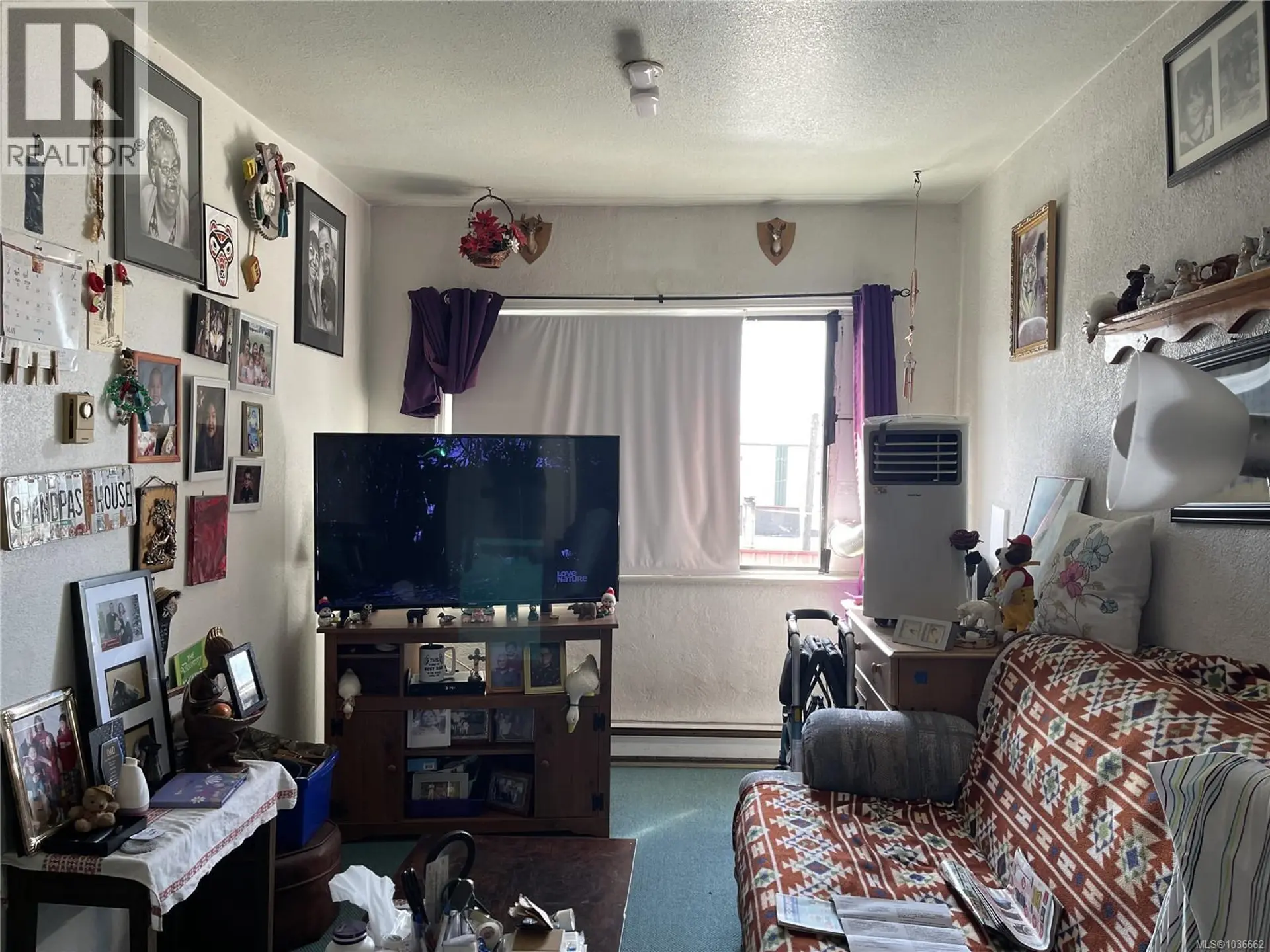 4926 Redford St - Image 3