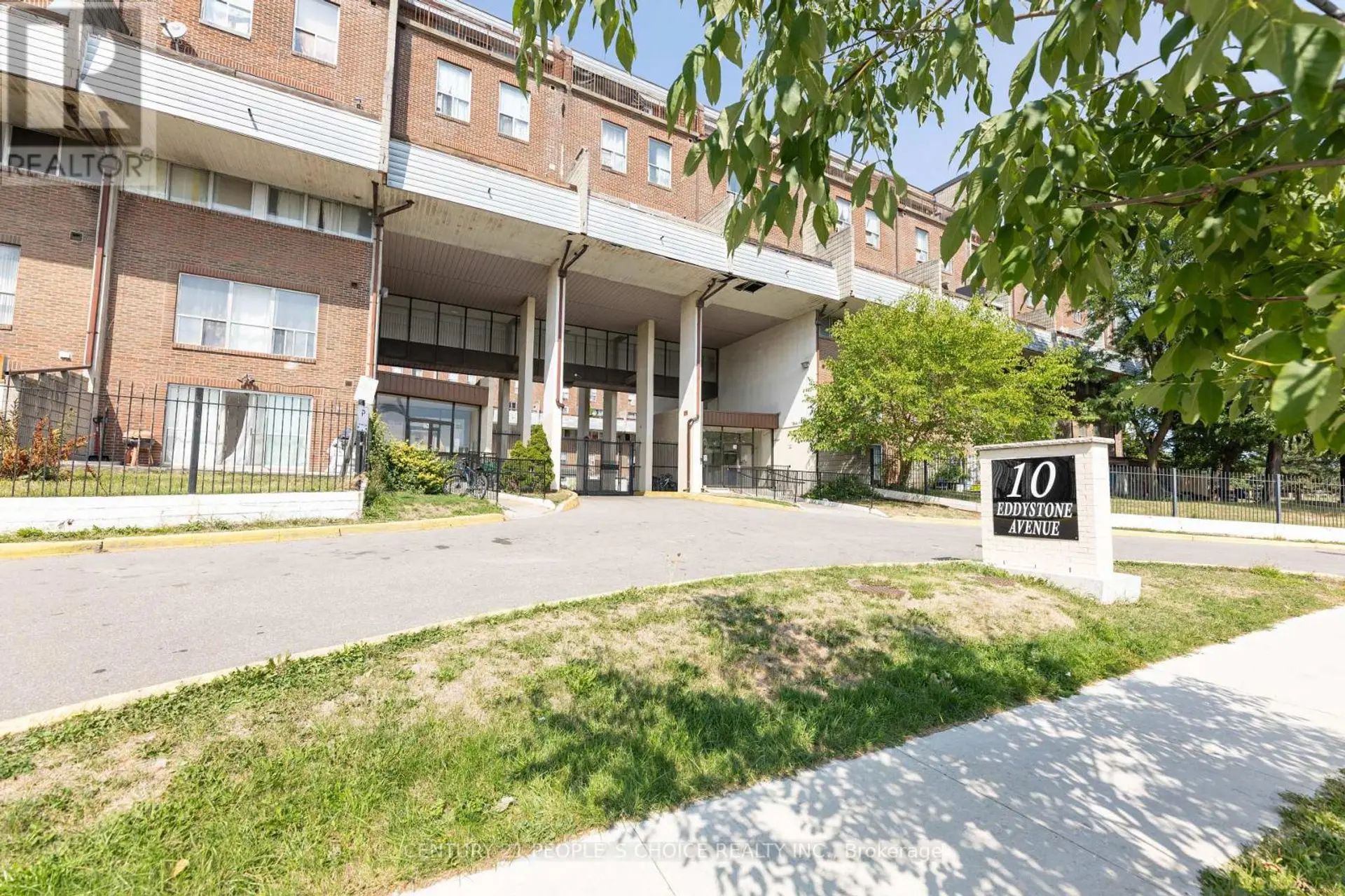 #116 10 EDDYSTONE AVENUE - Image 1