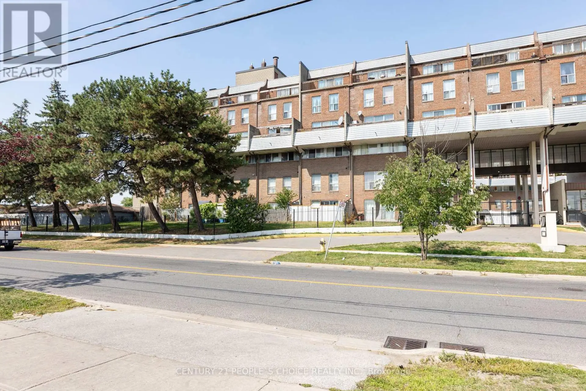 #116 10 EDDYSTONE AVENUE - Image 2