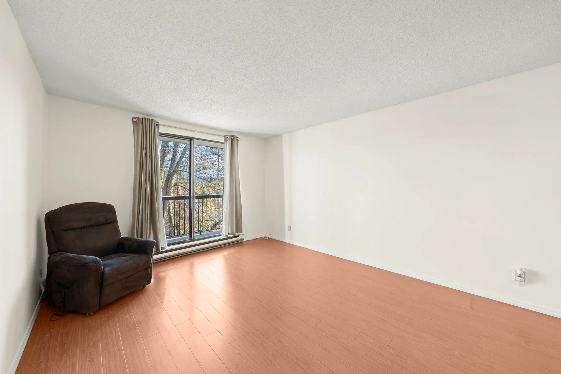 #312 8391 Bennett Road - Image 2