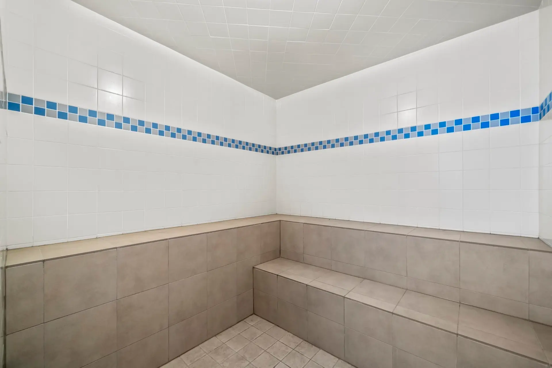 #1001 4567 Hazel Street - Image 20