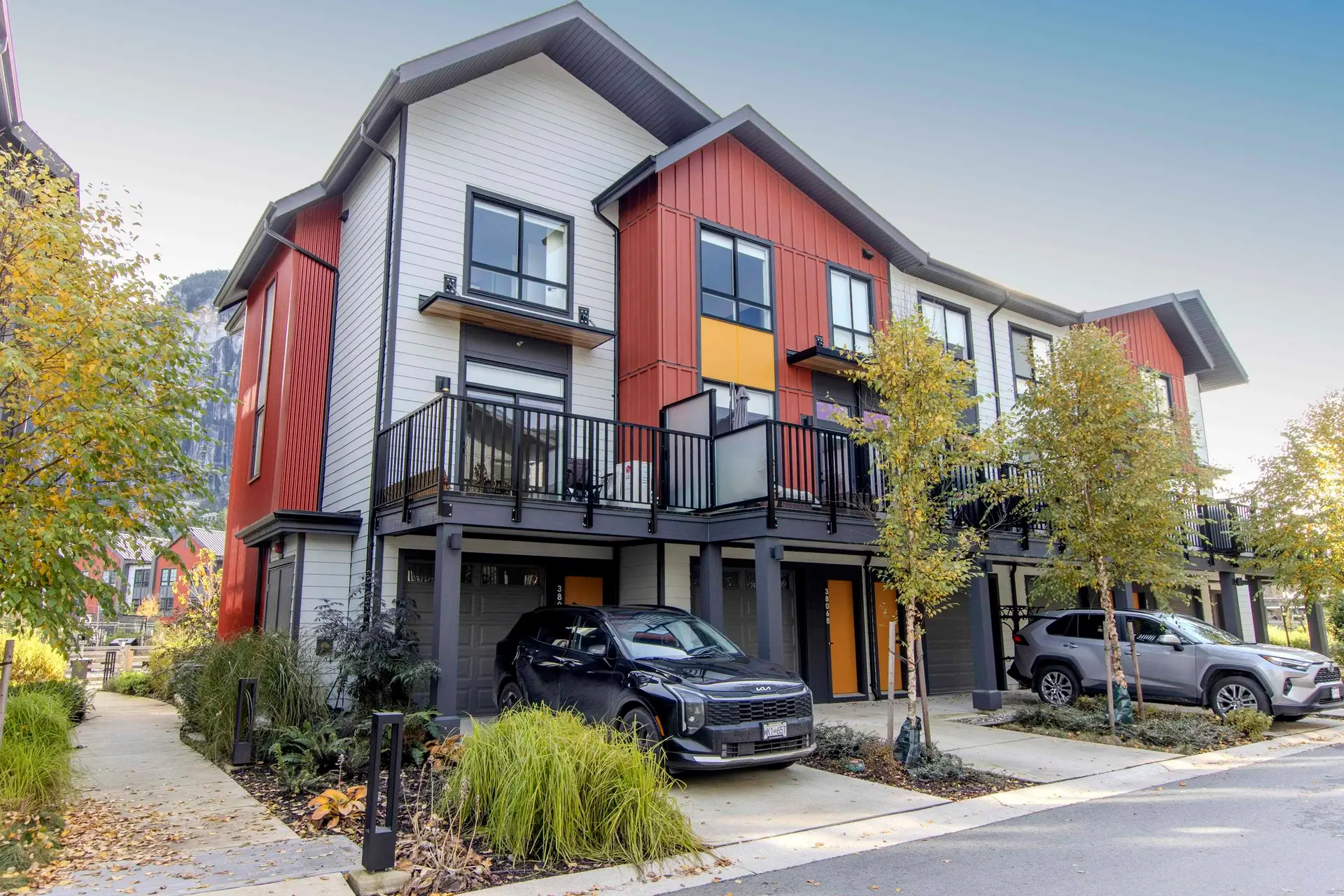 Property at 38070 Helm Way, Squamish, BC