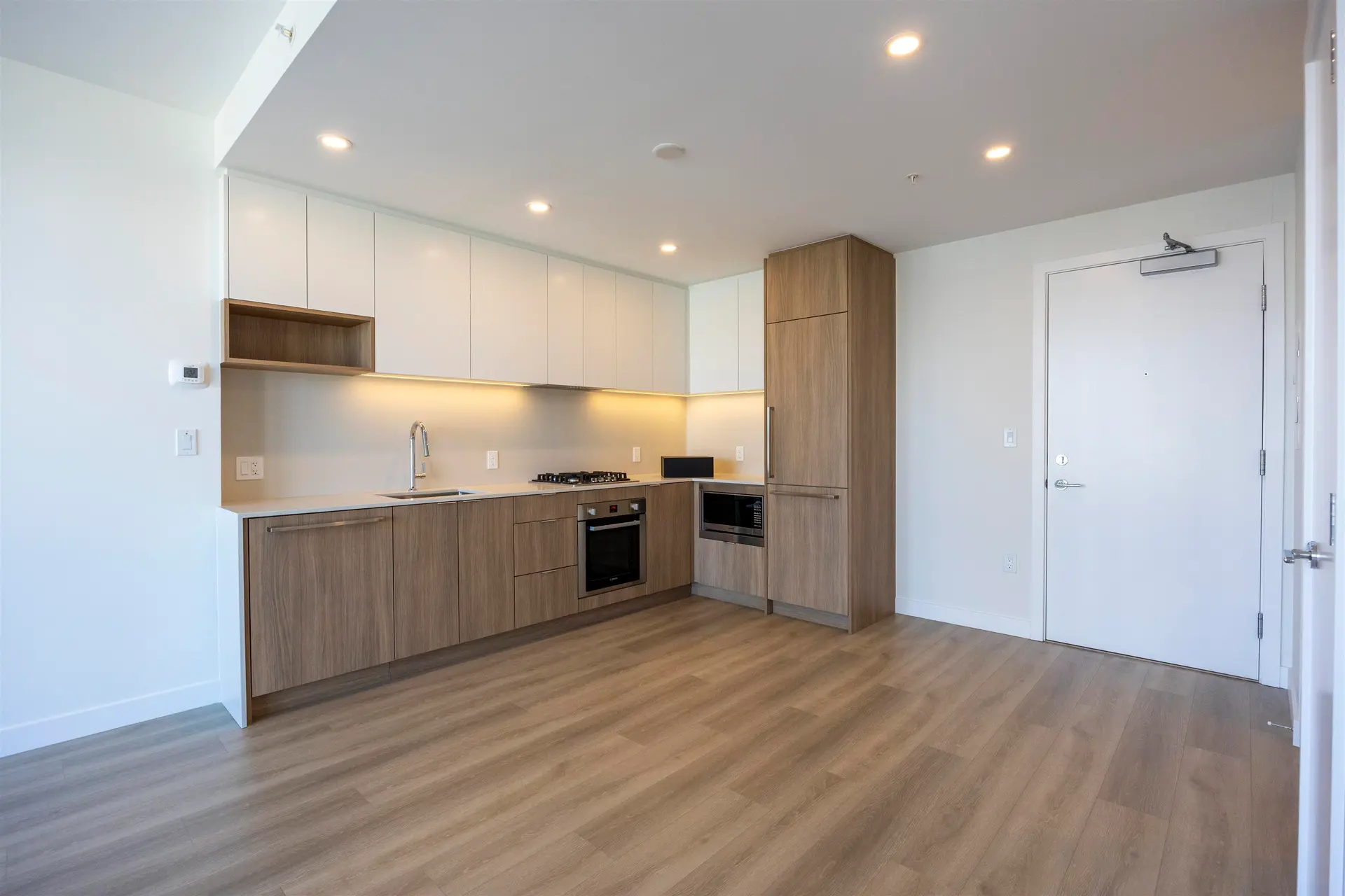 #2702 6087 Wilson Avenue - Image 15