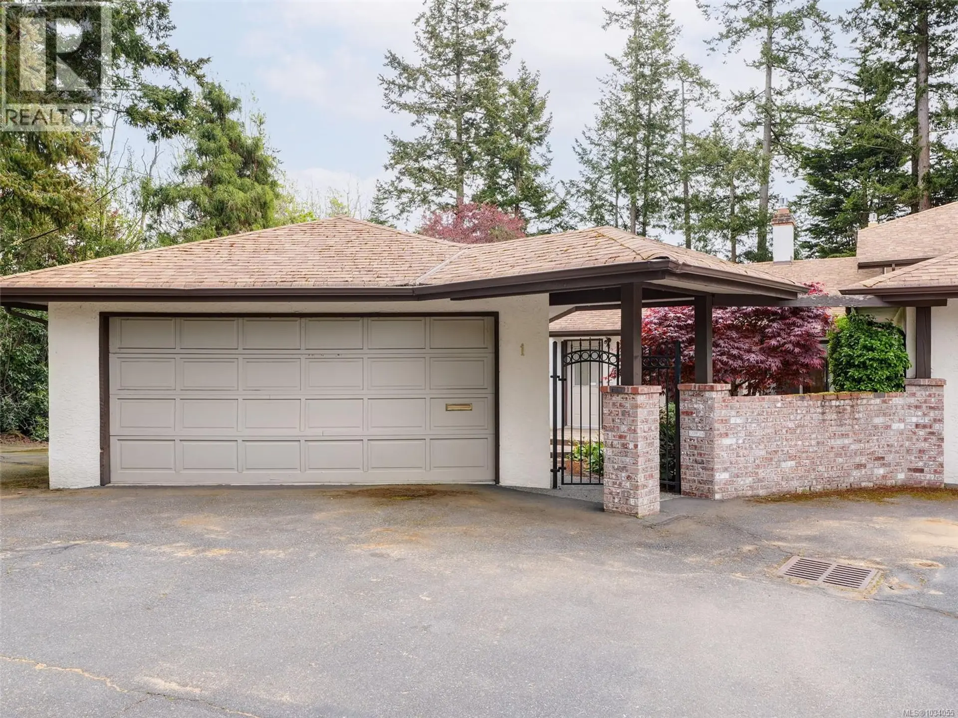 Property at #1 4631 Lochside Dr, Saanich, BC