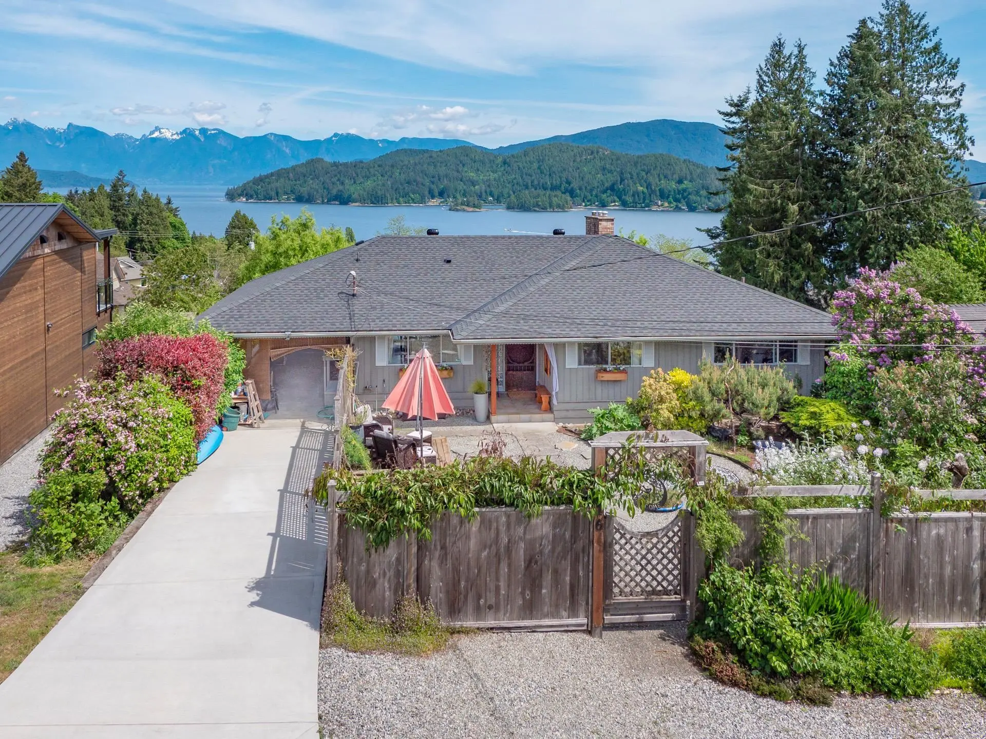 Property at 616 N Fletcher Road, Gibsons, BC