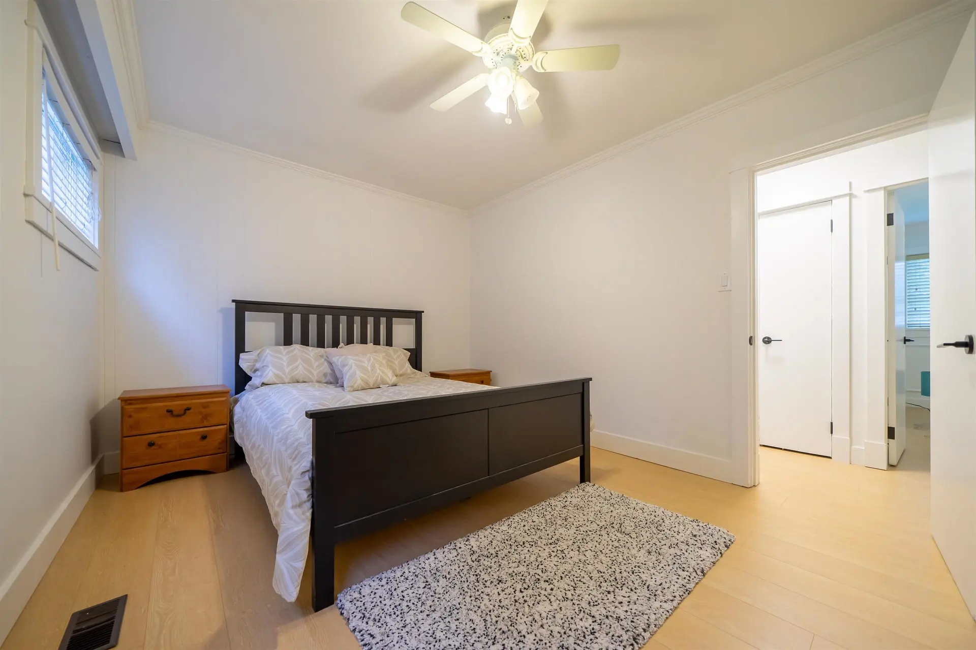 10979 64a Avenue - Image 9
