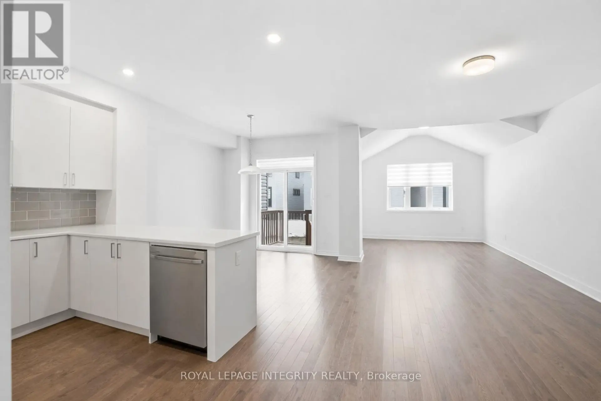 36 JARGEAU ROAD - Image 6
