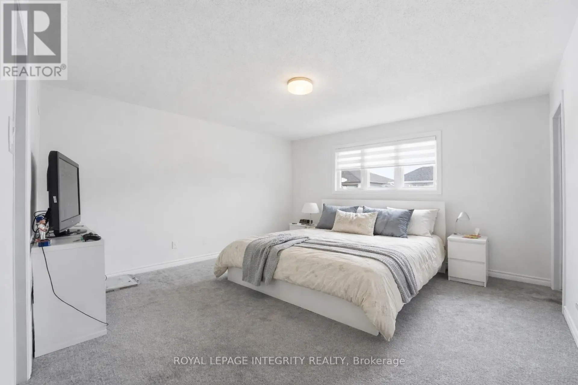 36 JARGEAU ROAD - Image 10
