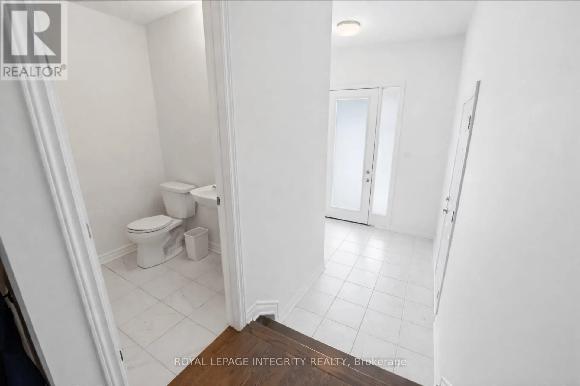 36 JARGEAU ROAD - Image 2