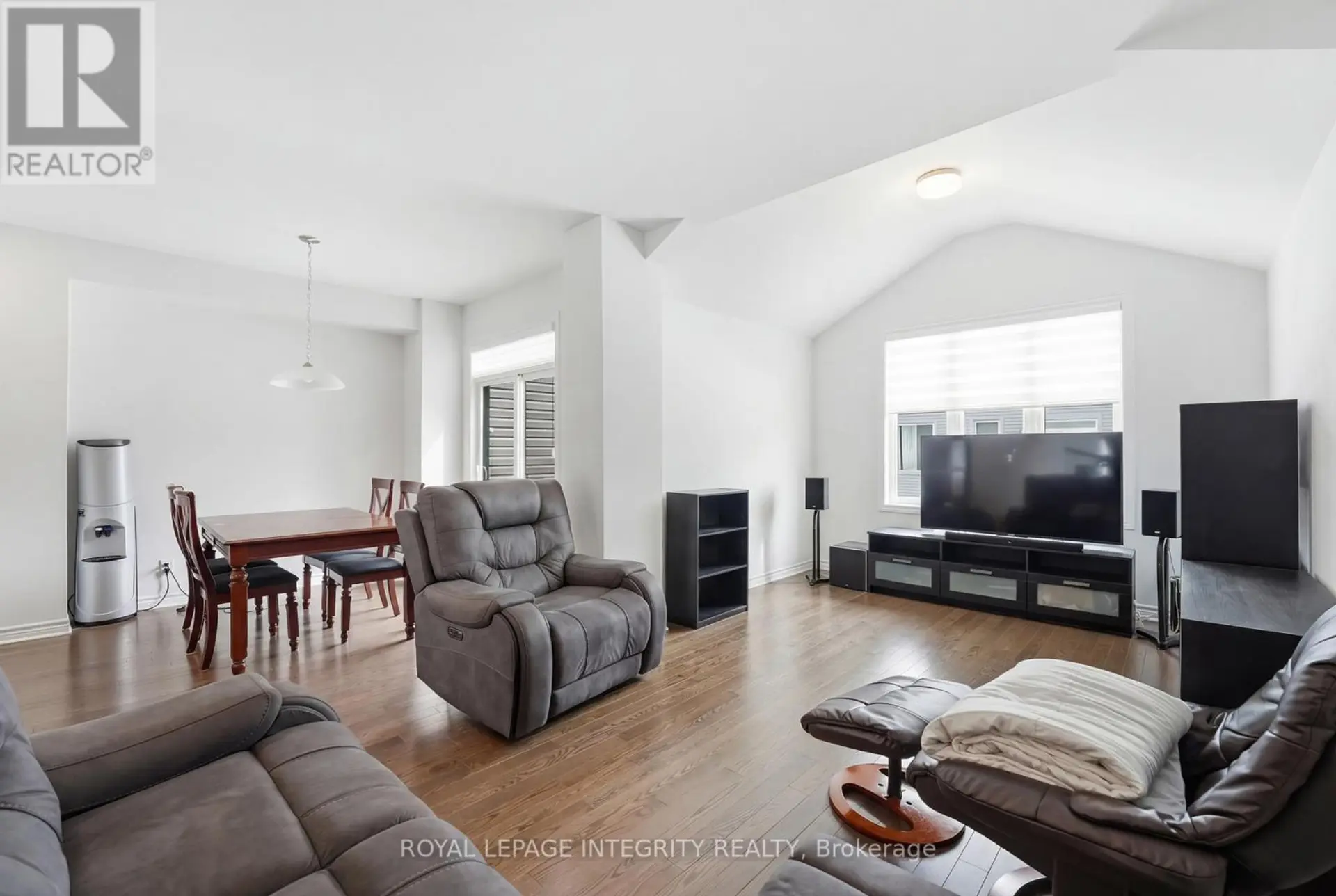 36 JARGEAU ROAD - Image 8