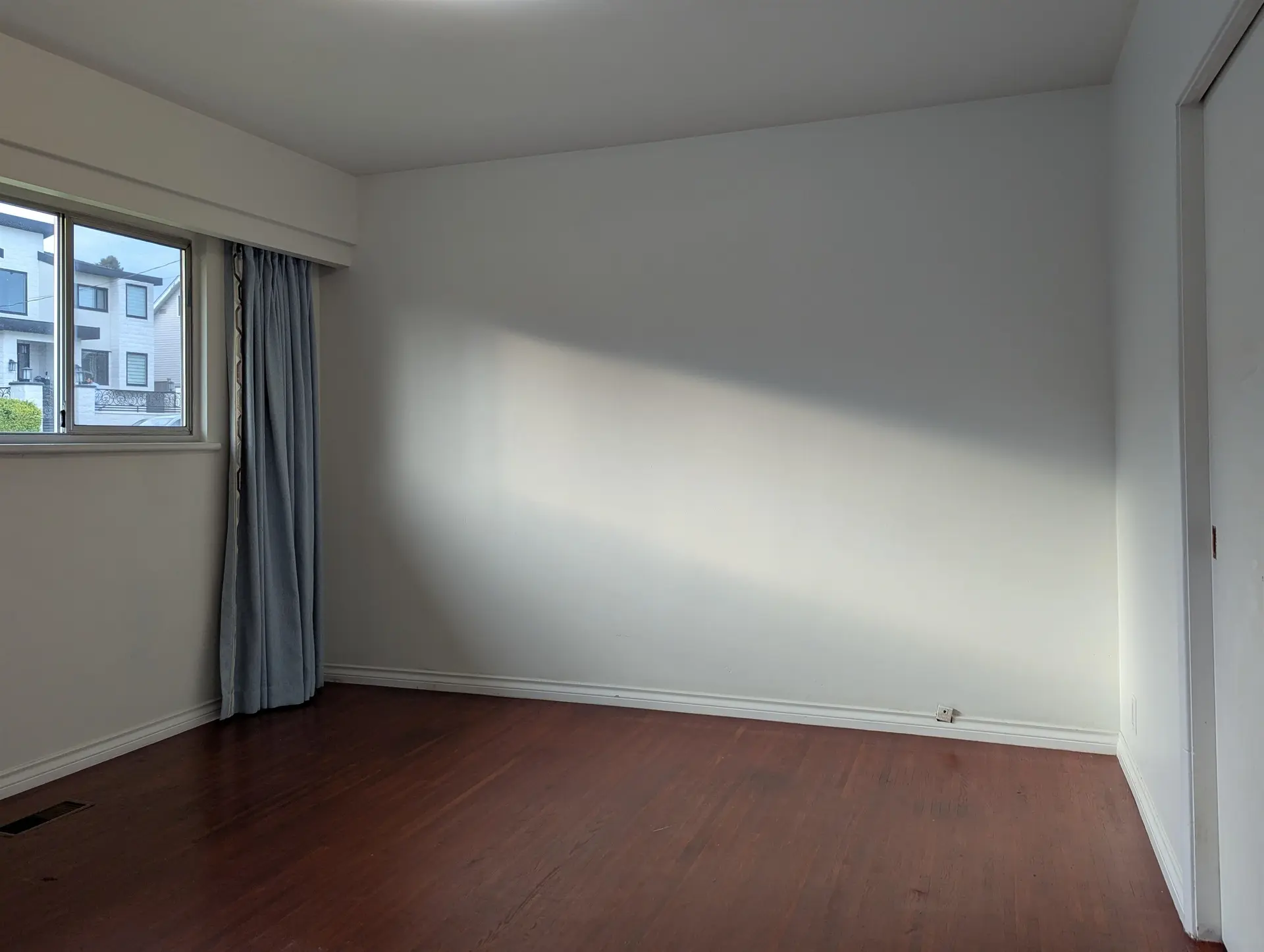 8052 11th Avenue - Image 6